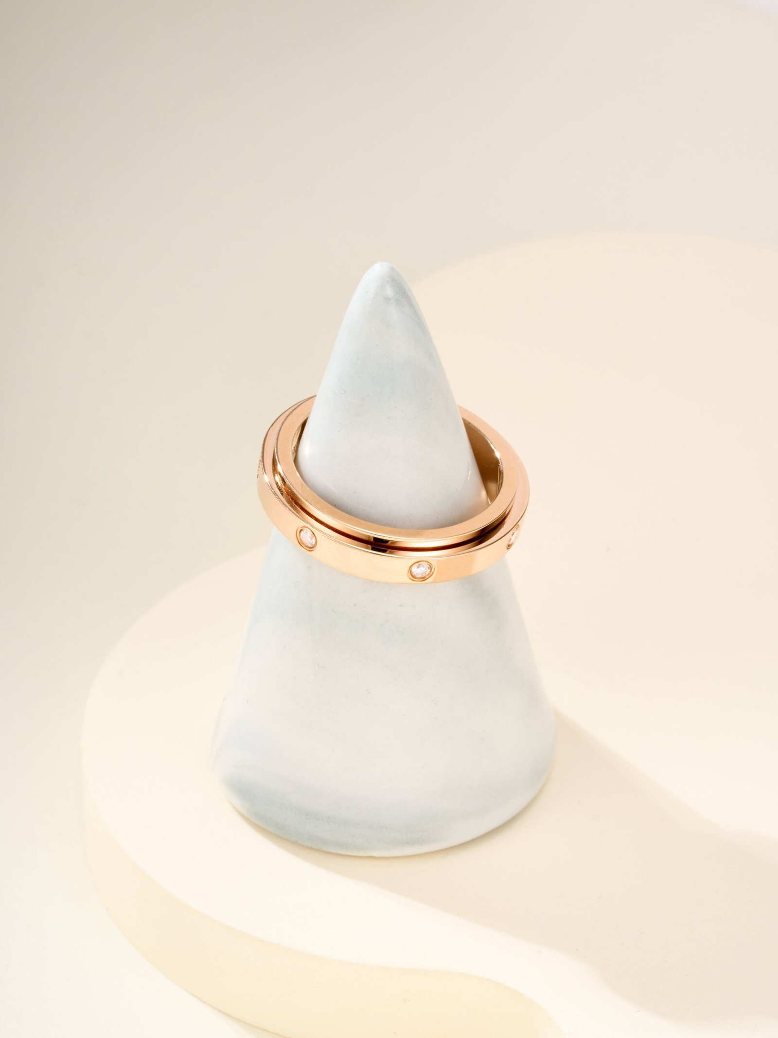 Time Run Narrow 7-Diamond Ring - 图片 2