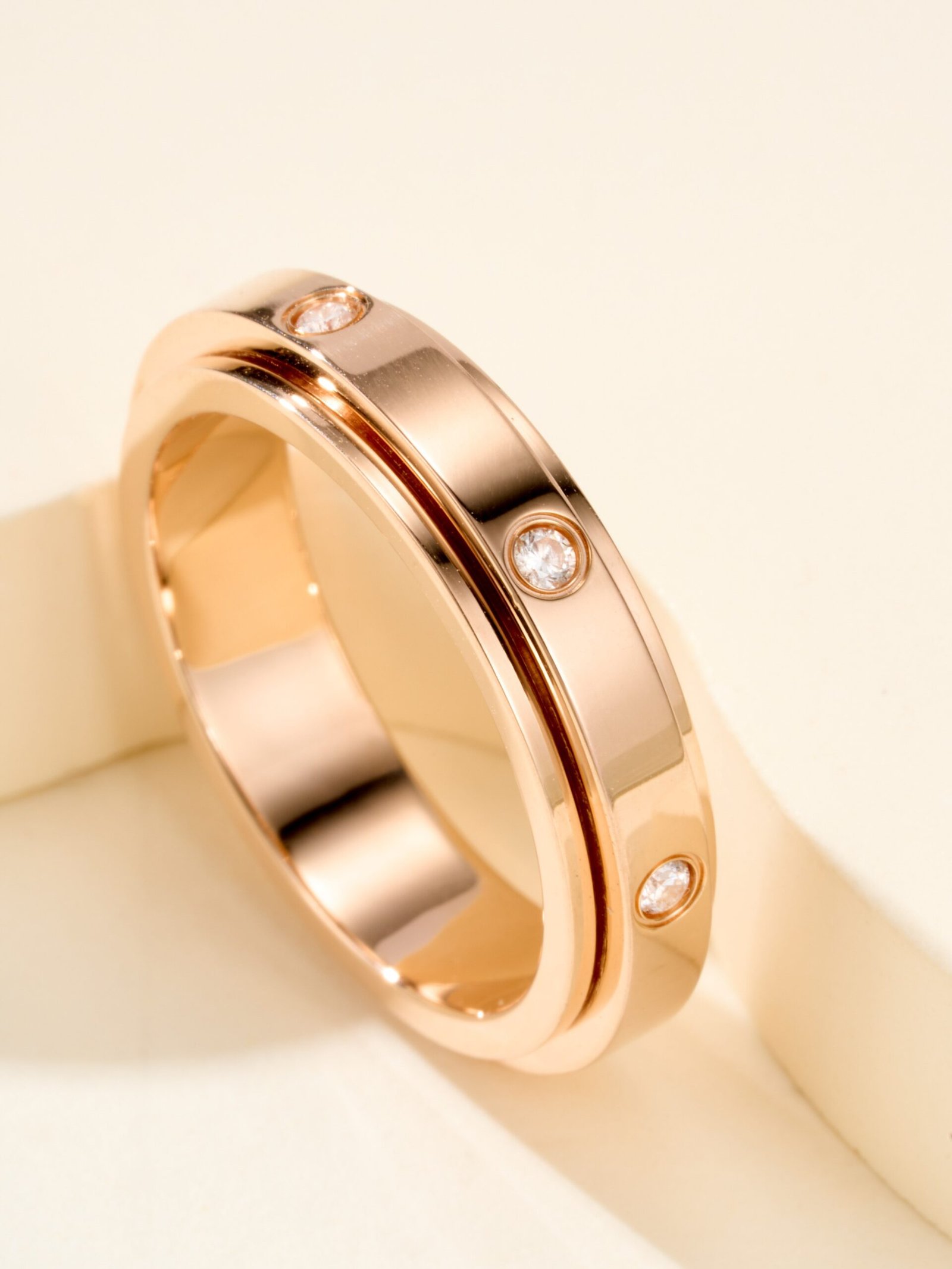 Time Run Narrow 7-Diamond Ring - 图片 10