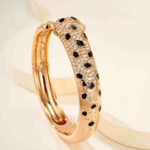 New Leopard Head Wide Edition Diamond Set Open Bracelet