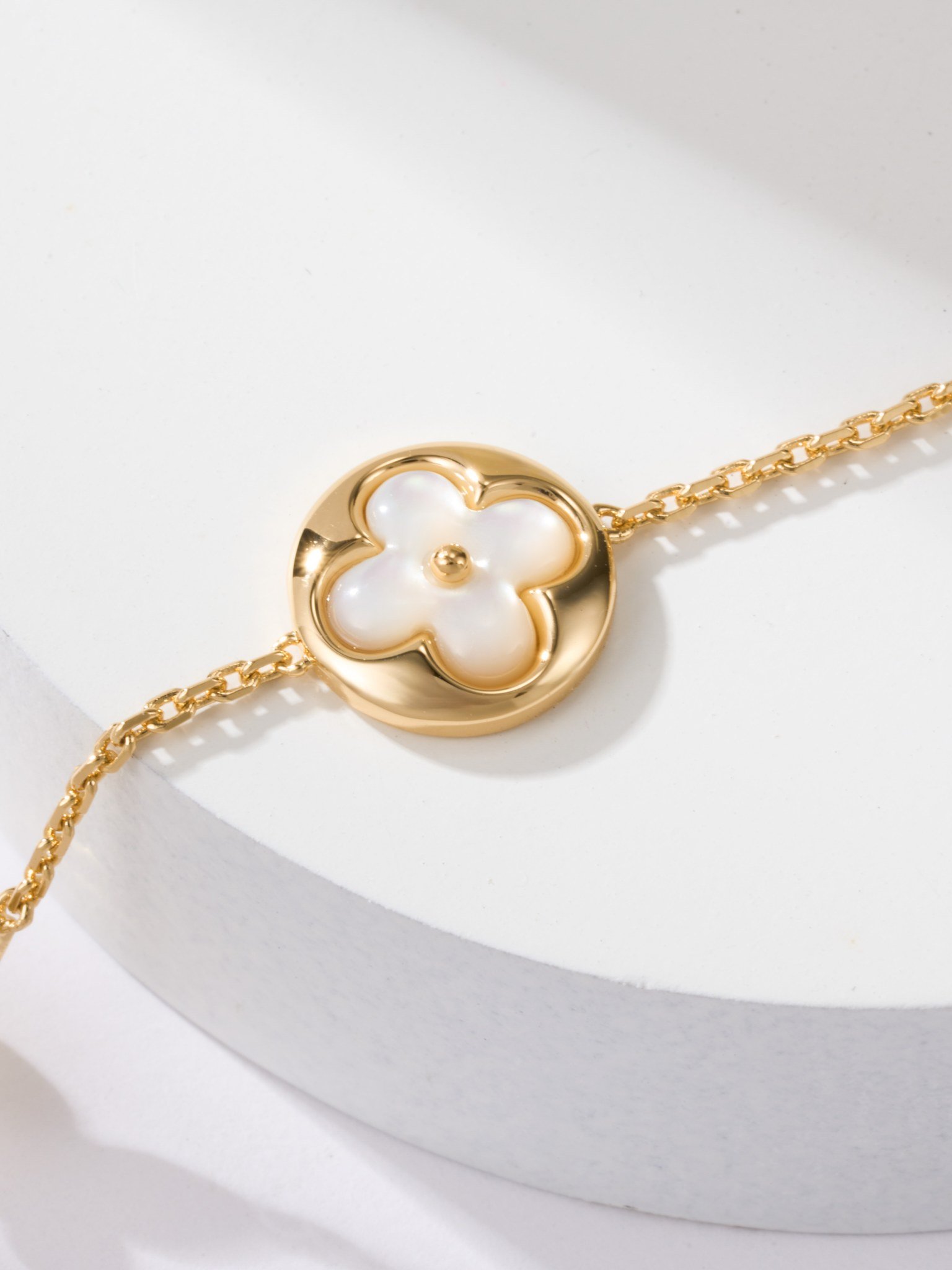 LV Classic Five Flower White Beimu Bracelet - 图片 6