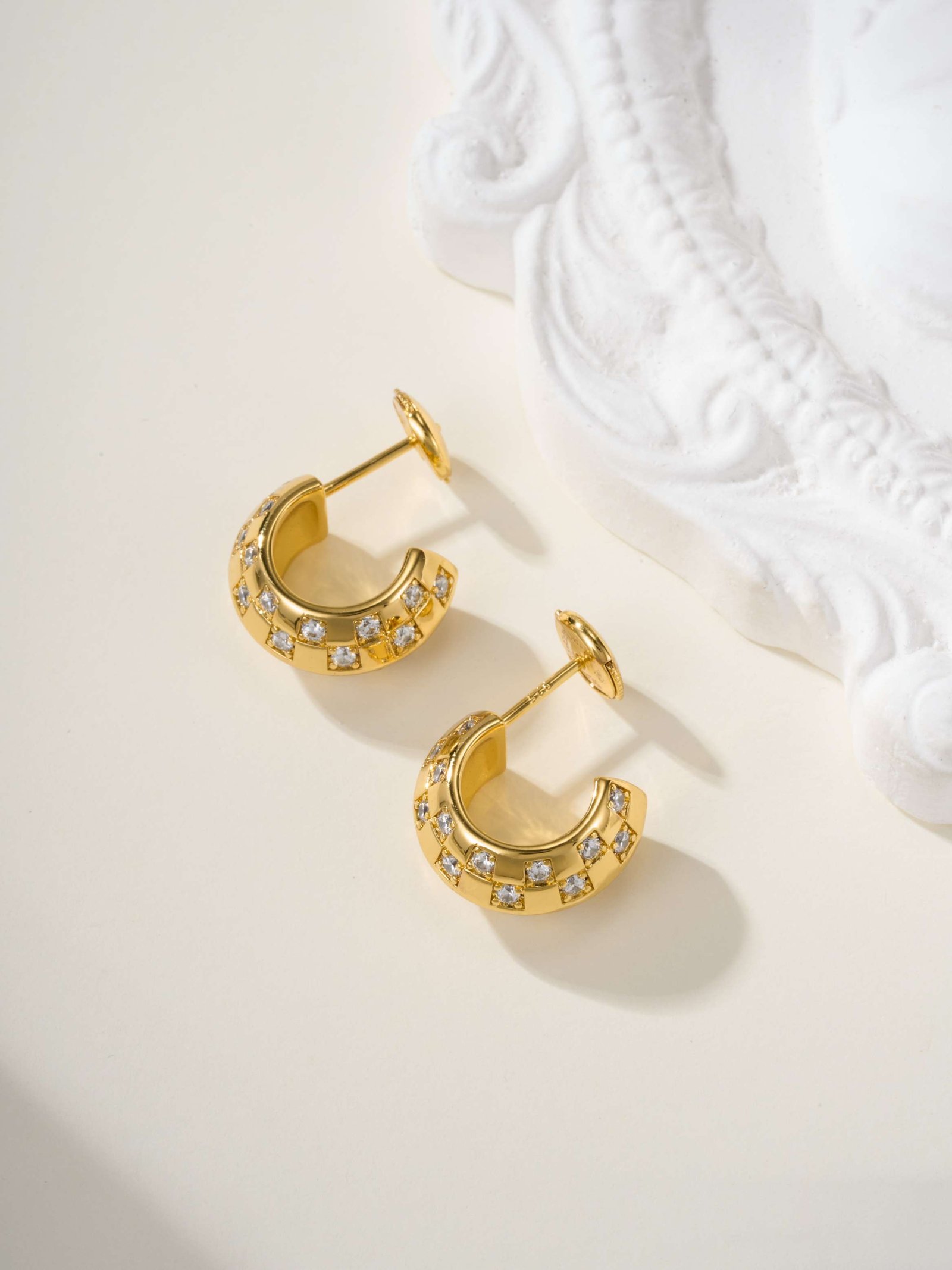 LV Damier pattern classic checkered square diamond earrings - Image 15