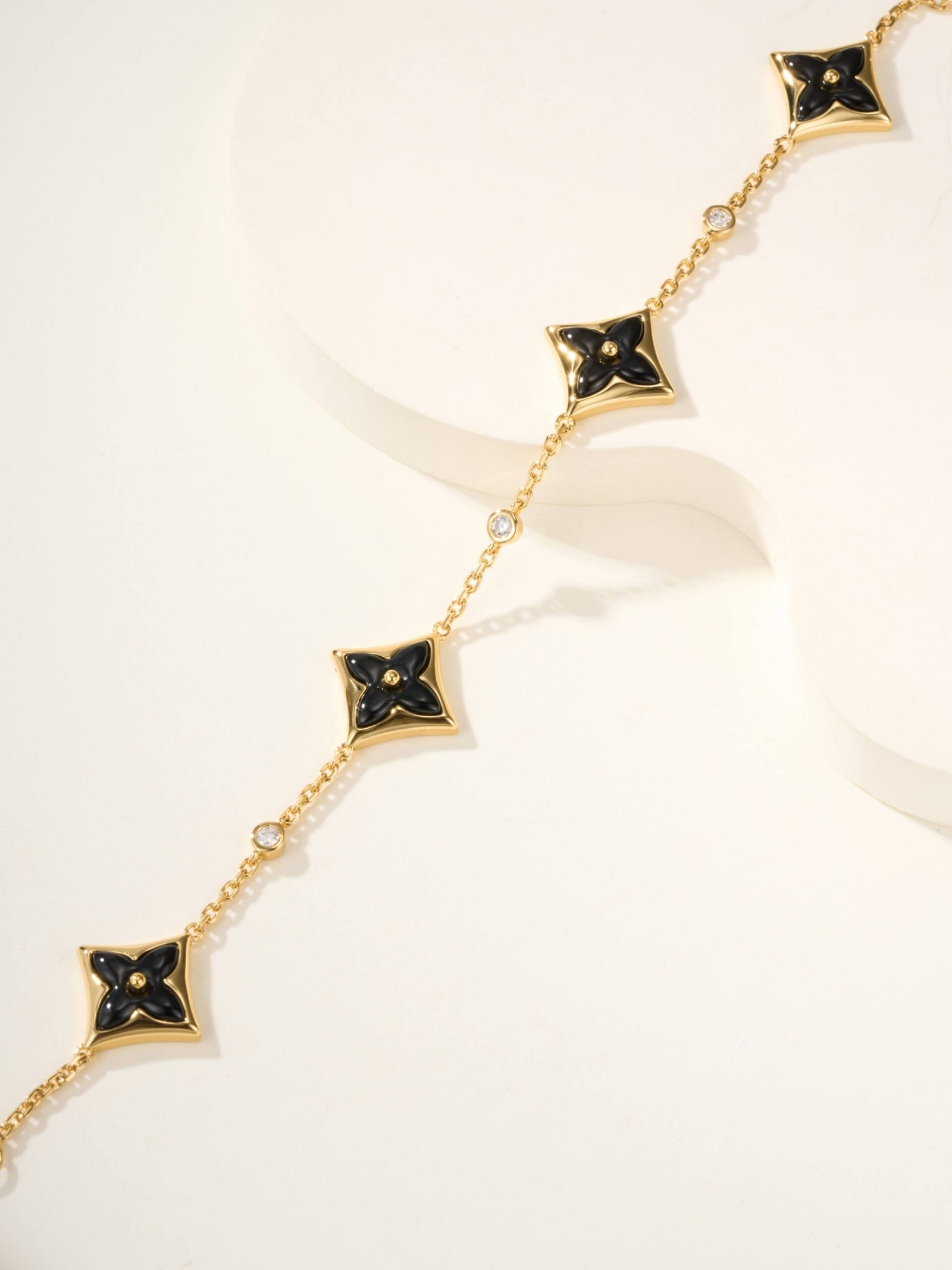 LV Classic Four Diamond Gold Black Agate 3-Diamond Bracelet - 图片 9