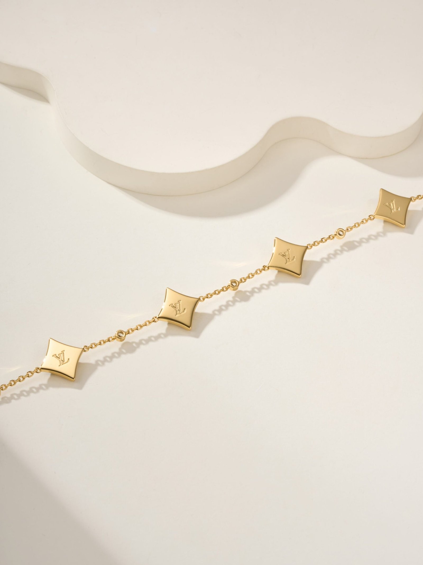 LV Classic Four Diamond Gold Black Agate 3-Diamond Bracelet - 图片 8