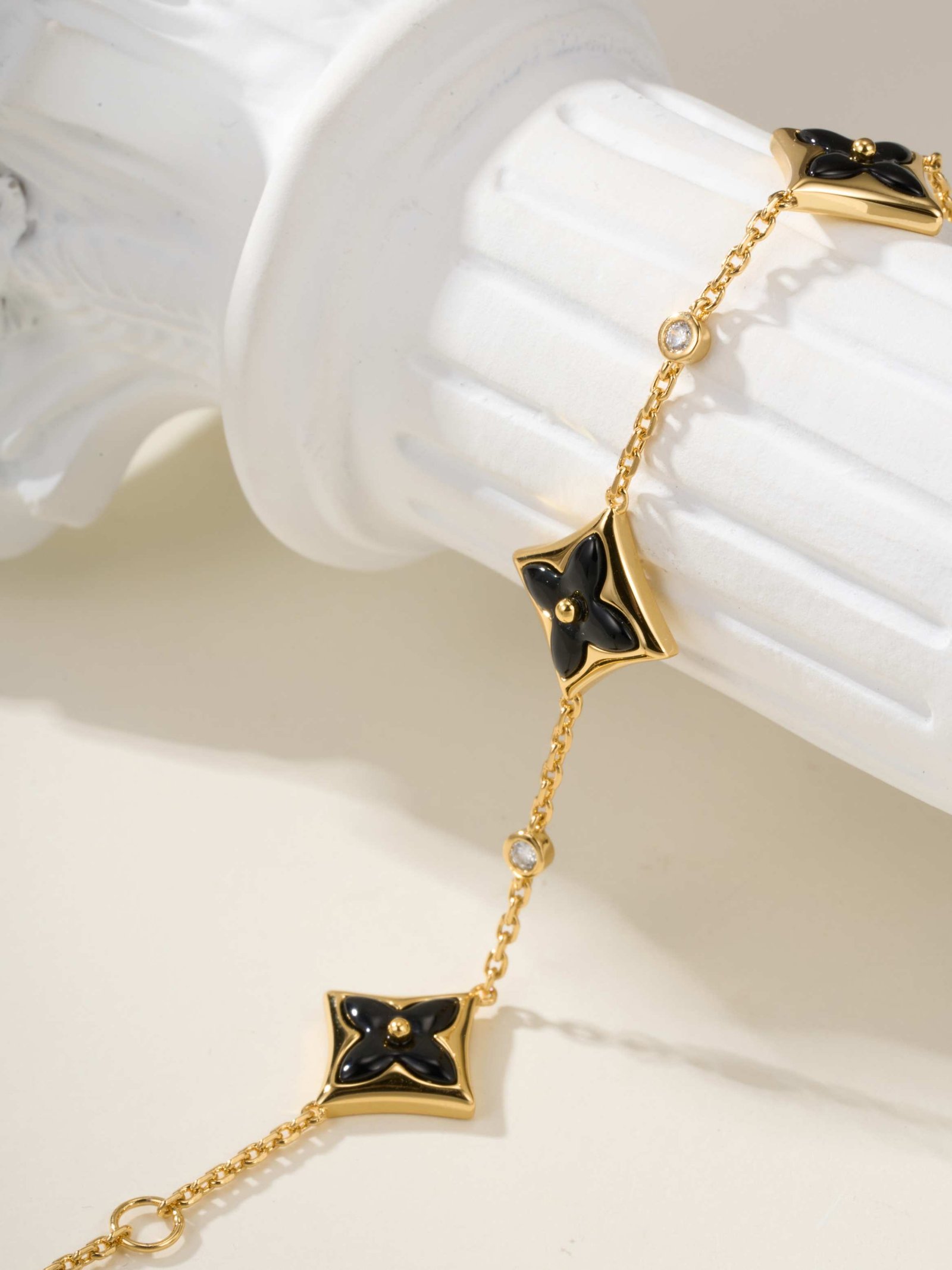 LV Classic Four Diamond Gold Black Agate 3-Diamond Bracelet - 图片 12