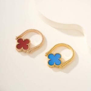 Four leaf clover blue ceramic, grass red chalcedony/carved rotatable diamond ring