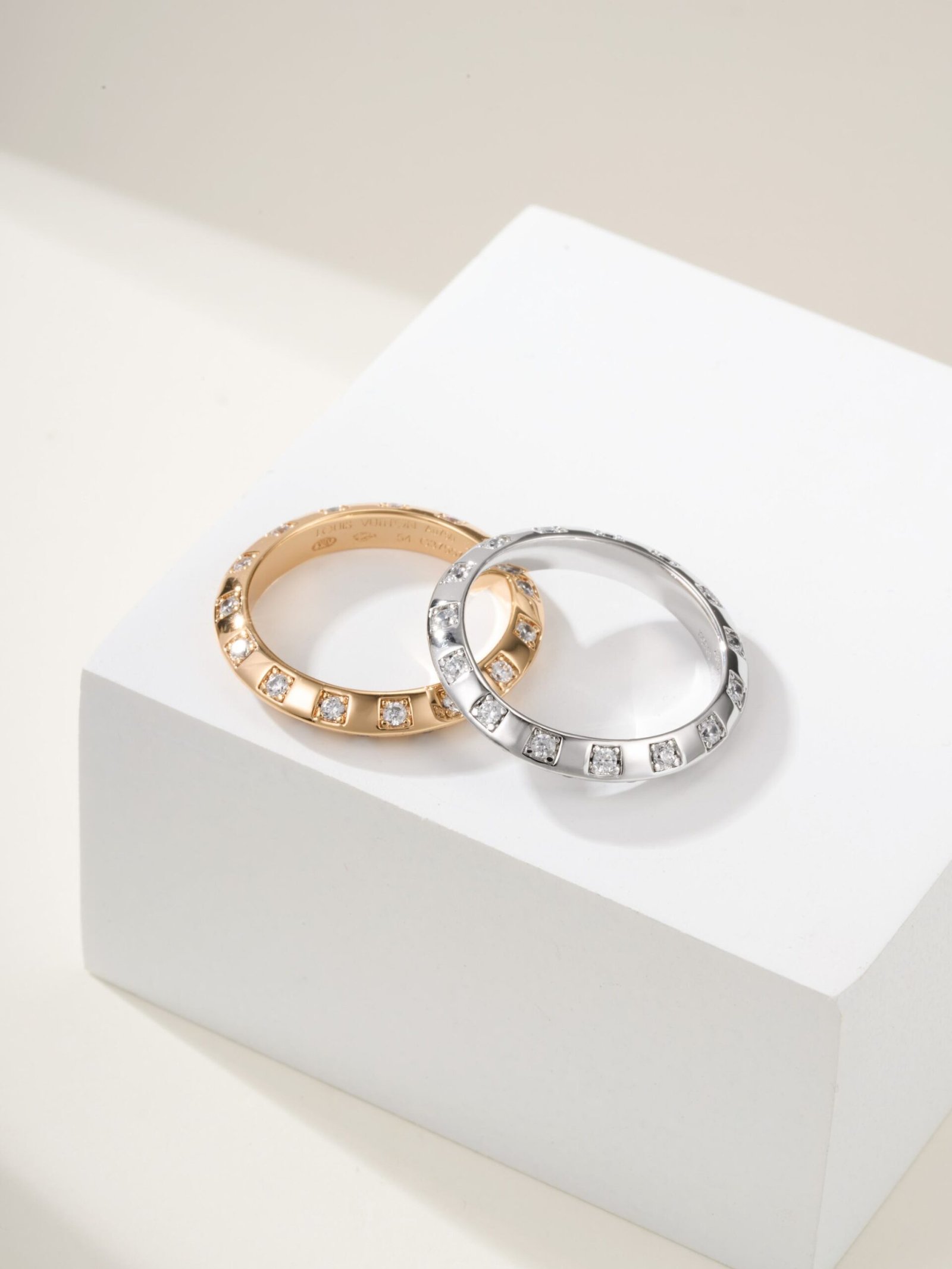 LV Damier pattern classic checkered square diamond ring - Image 9