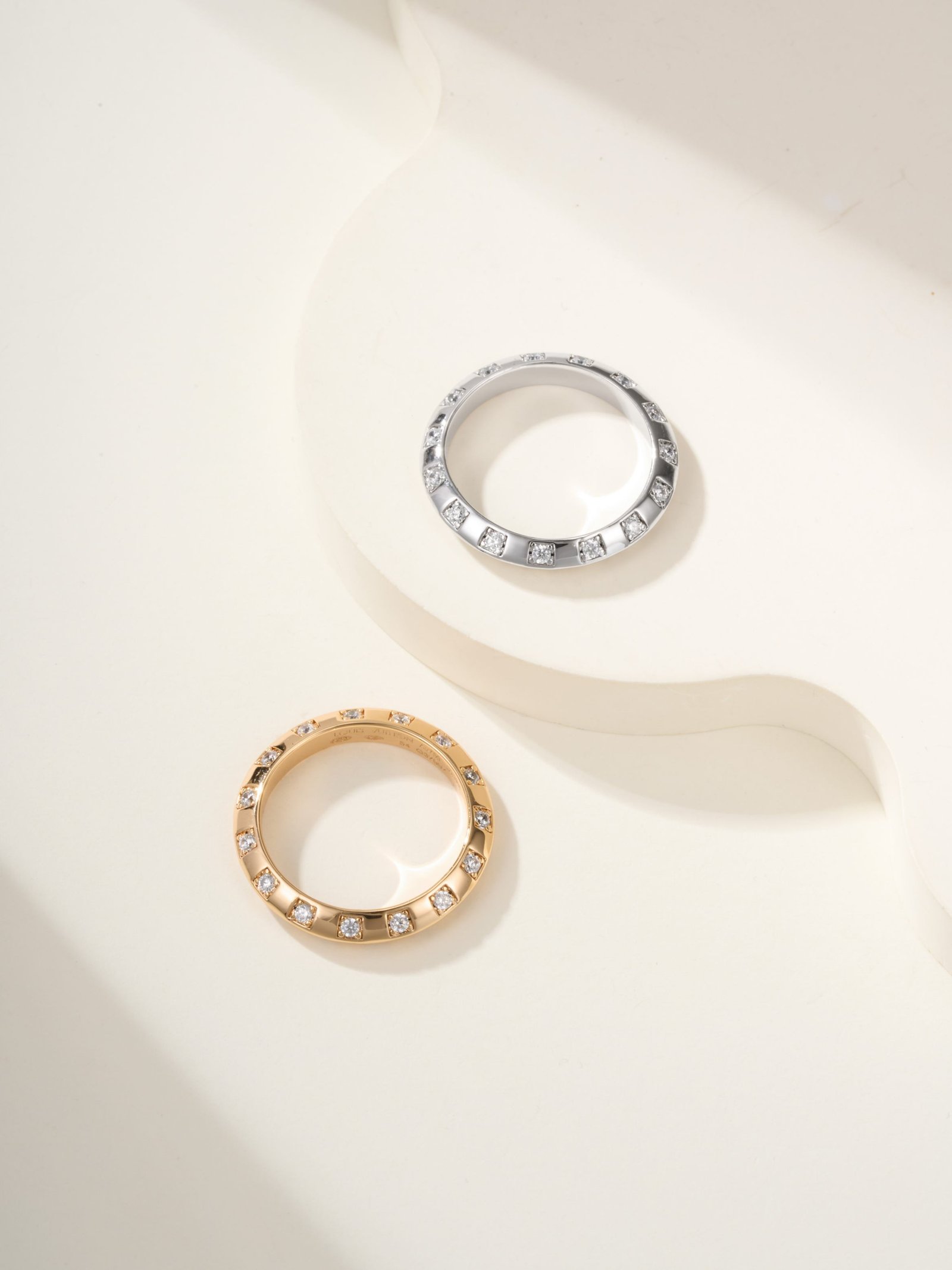 LV Damier pattern classic checkered square diamond ring - Image 19