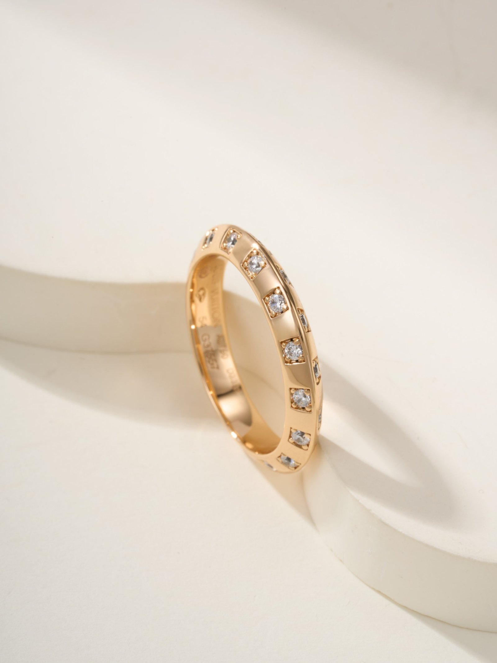 LV Damier pattern classic checkered square diamond ring - Image 14