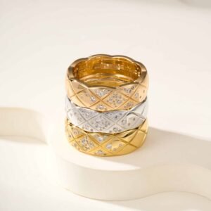 Coco diamond medium diamond grid ring