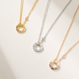 Double chain pancake single diamond necklace