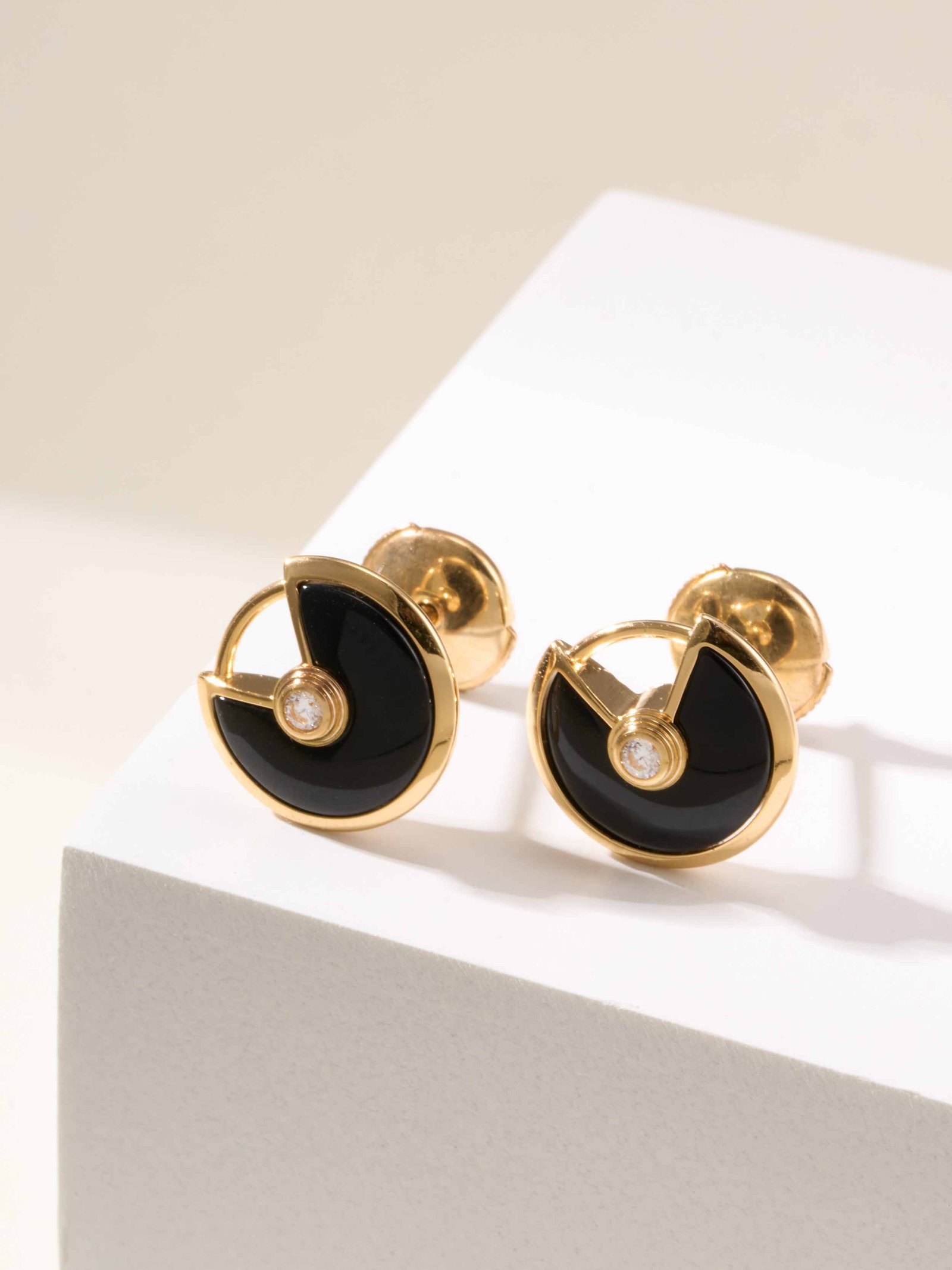 Classic amulet earrings - 图片 3