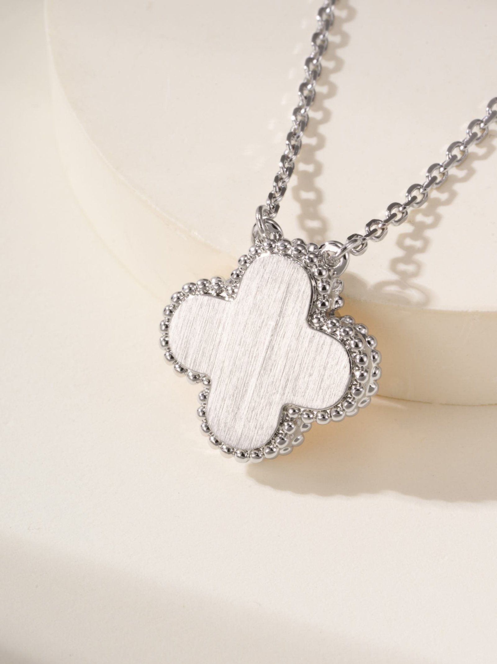 VCA Christmas Limited Edition Diamond Set Clover Necklace - Image 2
