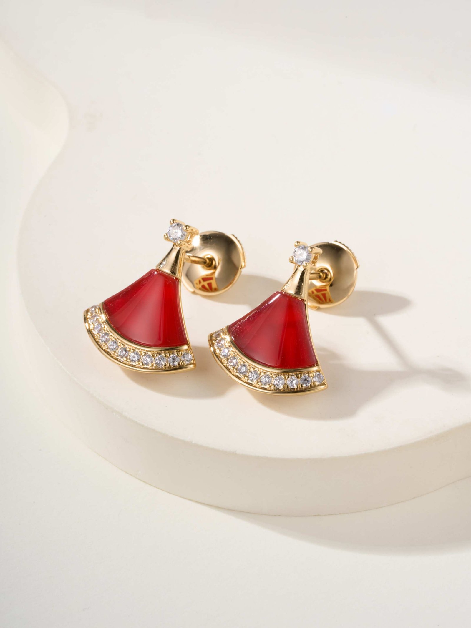 New version of small fan diamond studded earrings - 图片 4