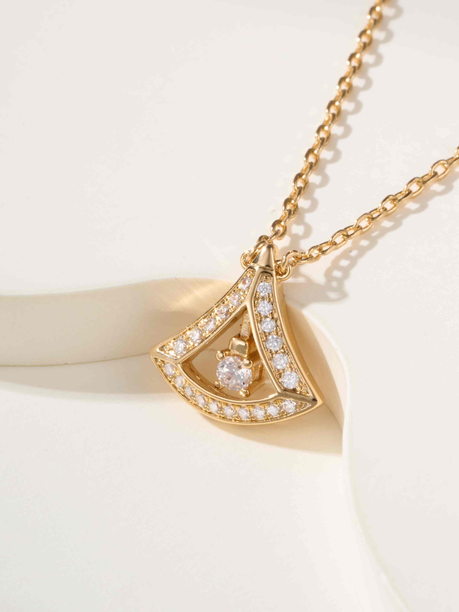 Small hollowed out full diamond necklace - 图片 5
