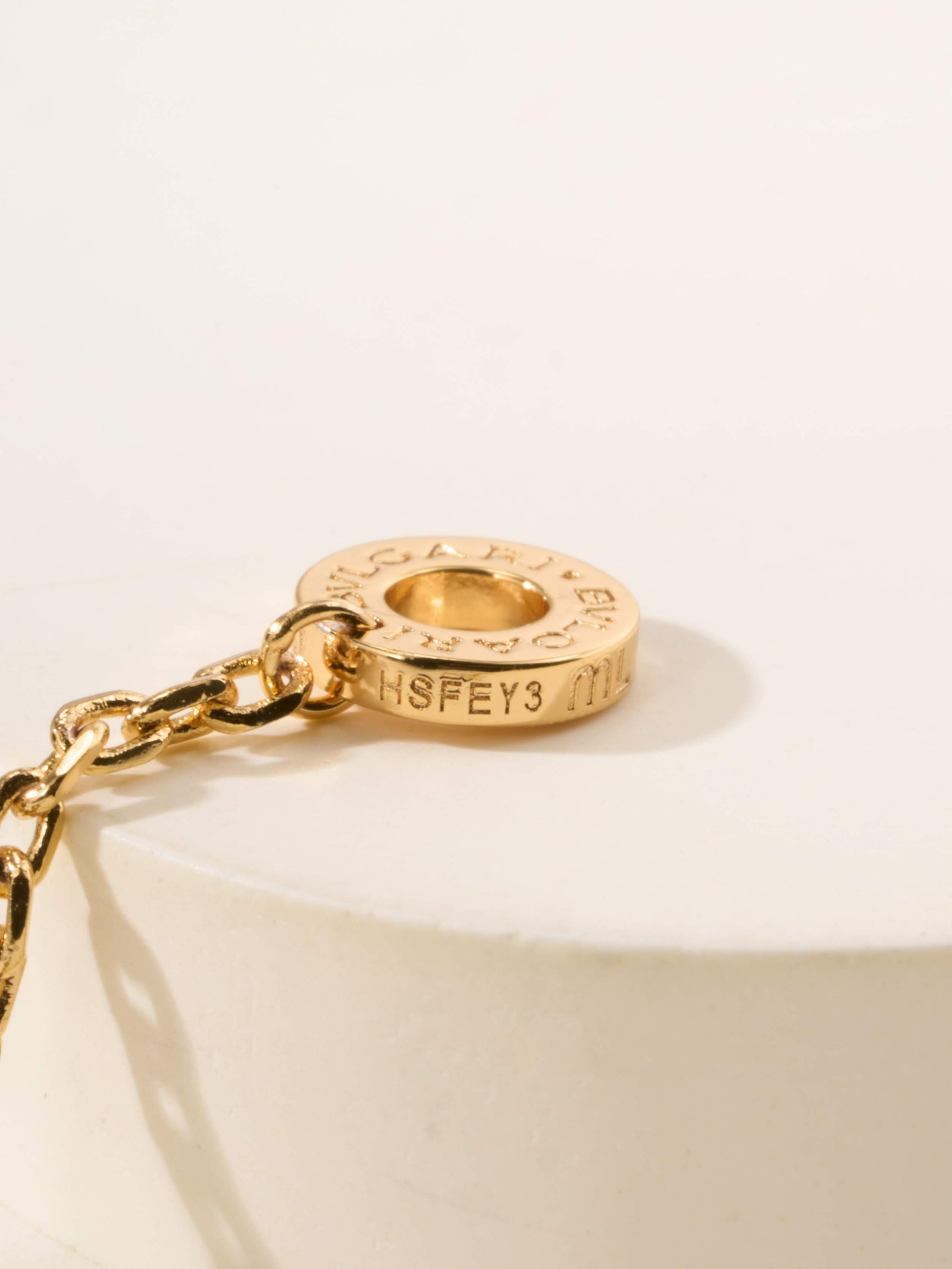 Small hollowed out full diamond necklace - 图片 10