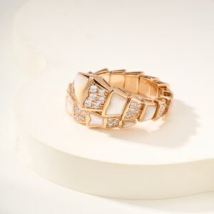 White Shell Elastic Snake Ring (Interstitial Diamond Width)