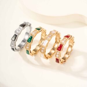 Brand new narrow snake ring (Fritillaria)