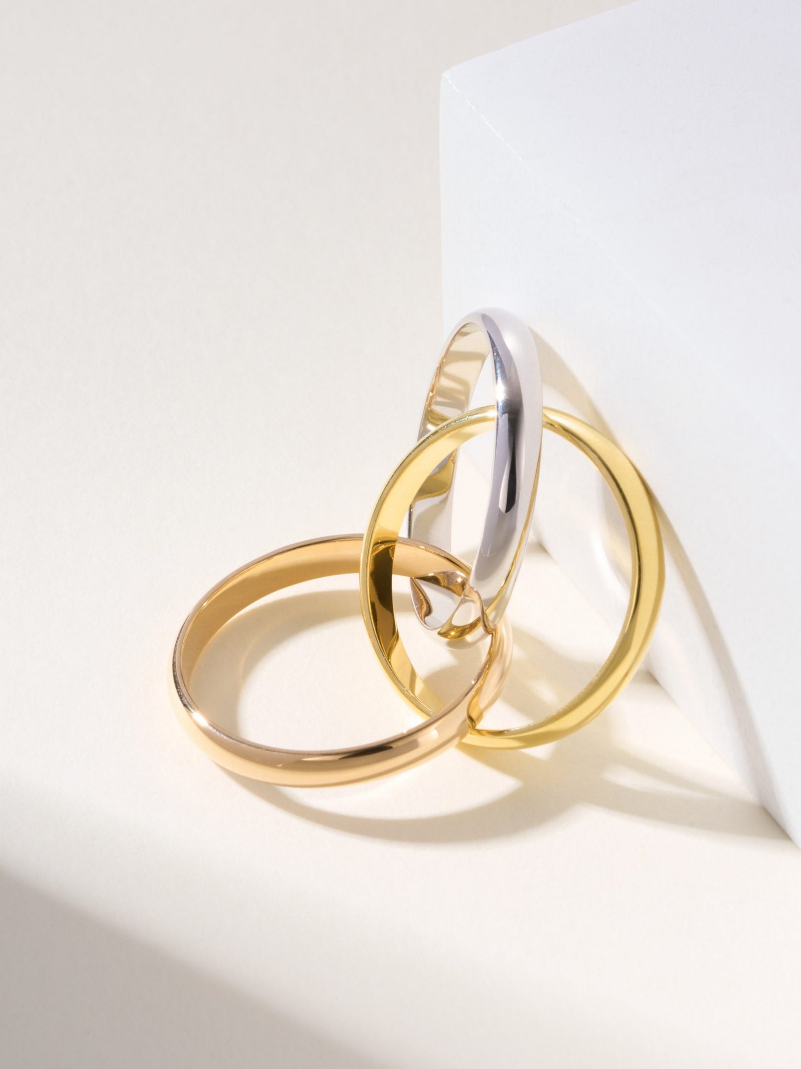 Trinity Classic 3-Color Ring Medium - Image 2