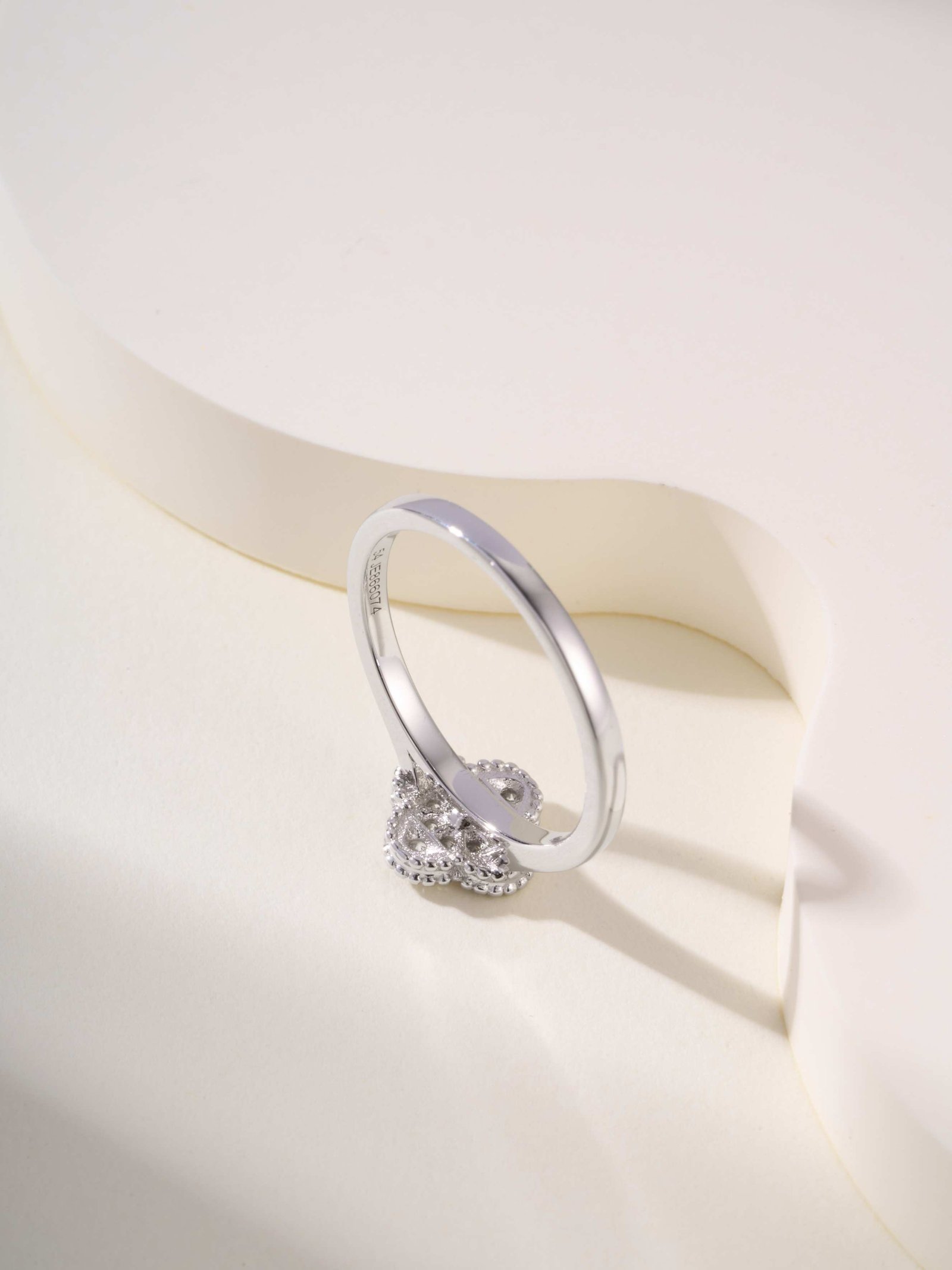 Clover Full Diamond Ring - Image 6