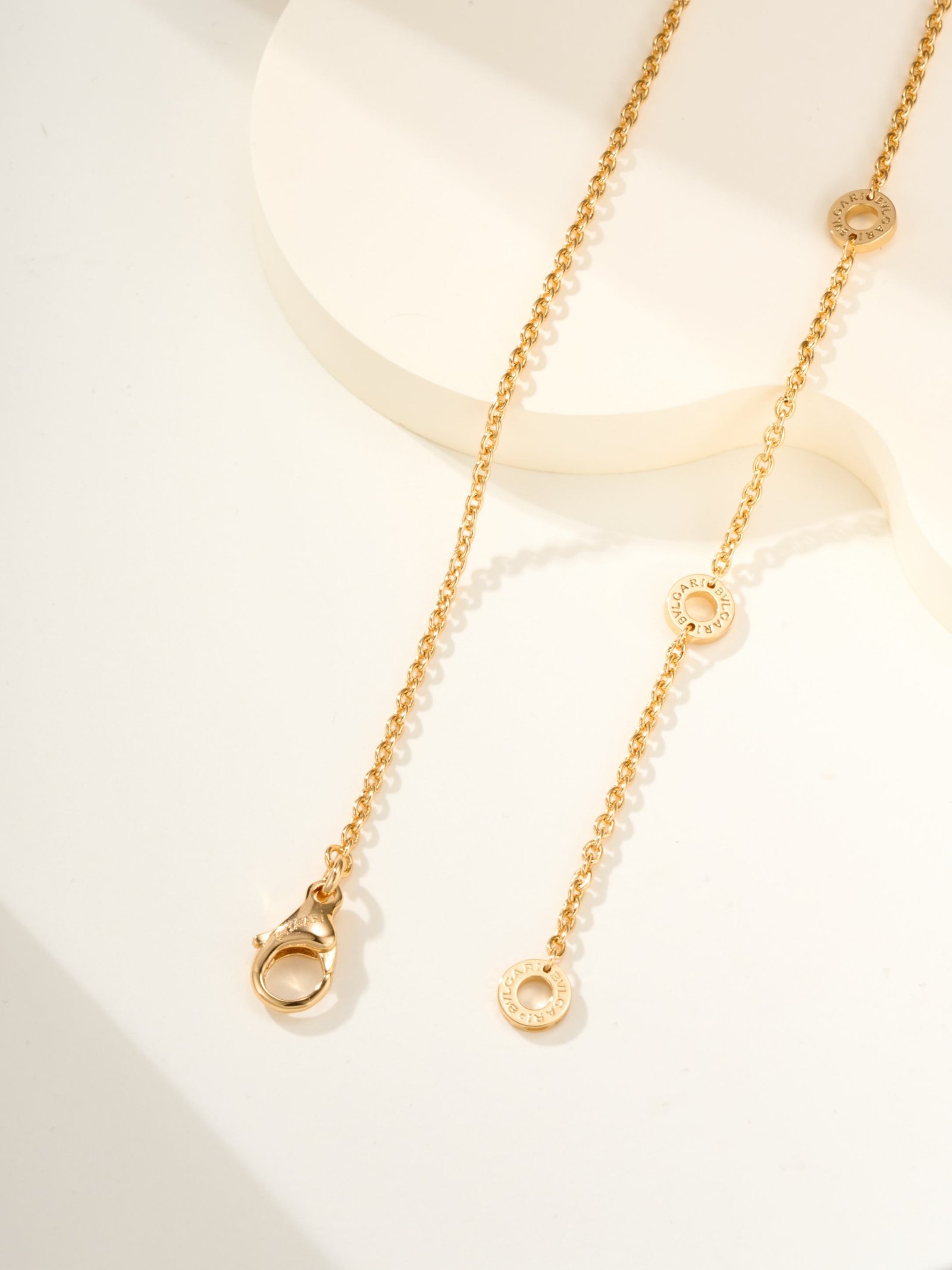 BV hollow edged diamond studded B.ZERO1 necklace - 图片 7
