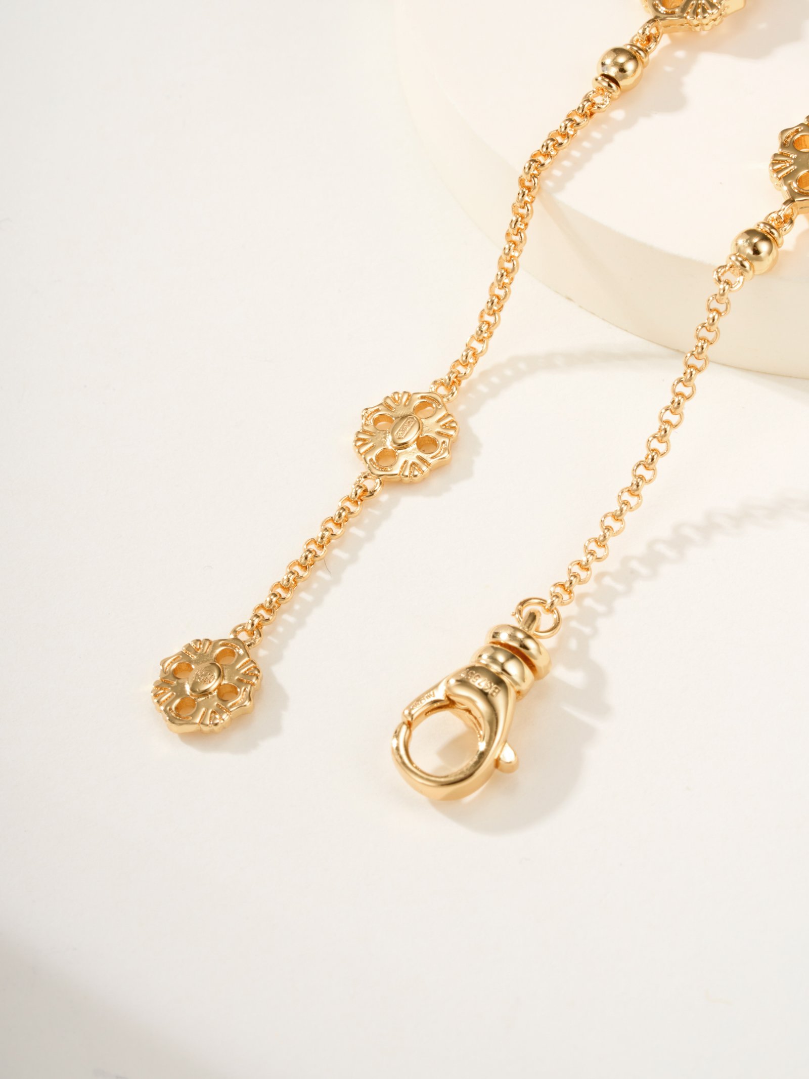 BU Opera Series Gold 3 Pattern Single Flower Agate Black Bracelet (Small) - 图片 4