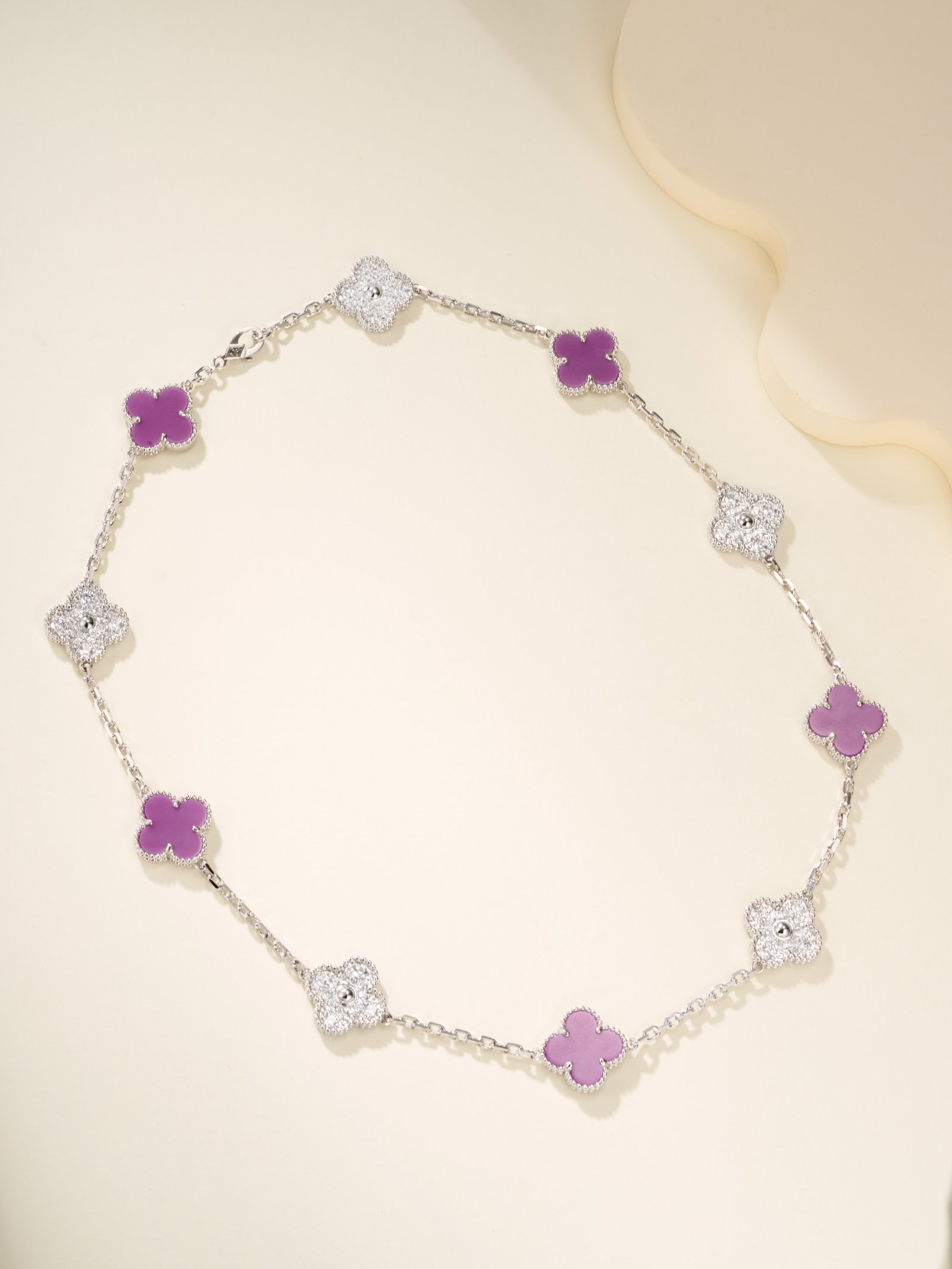 Ten flower diamond violet stone necklace