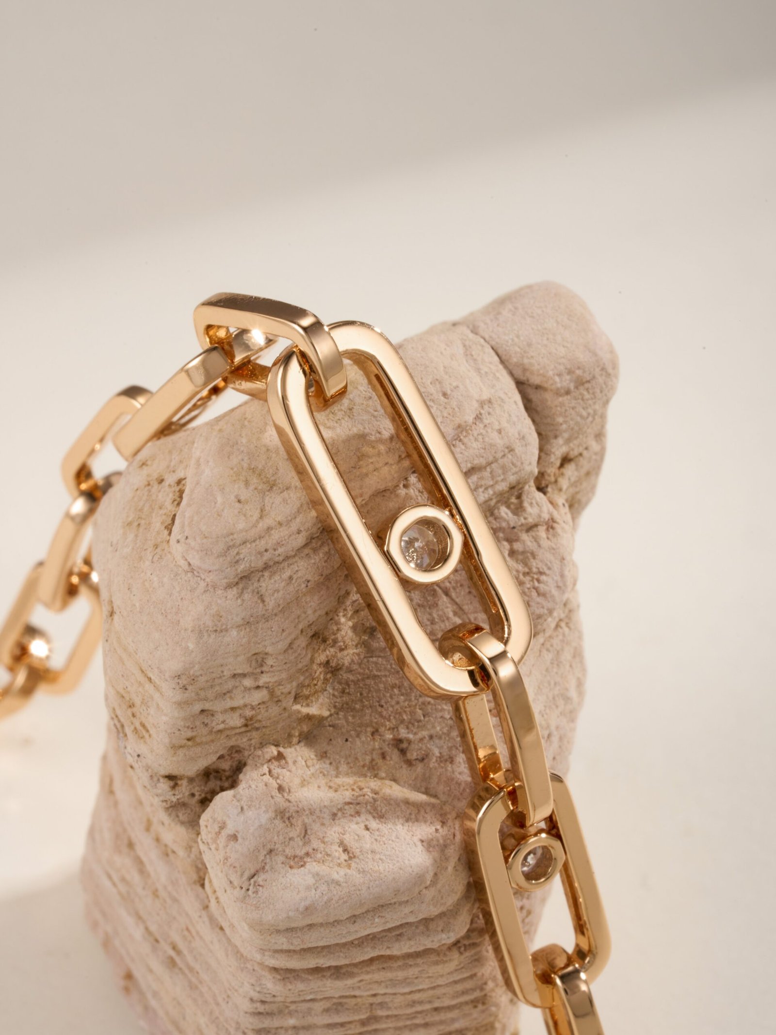 MOVE LINK series multi-party bracelet - Image 3