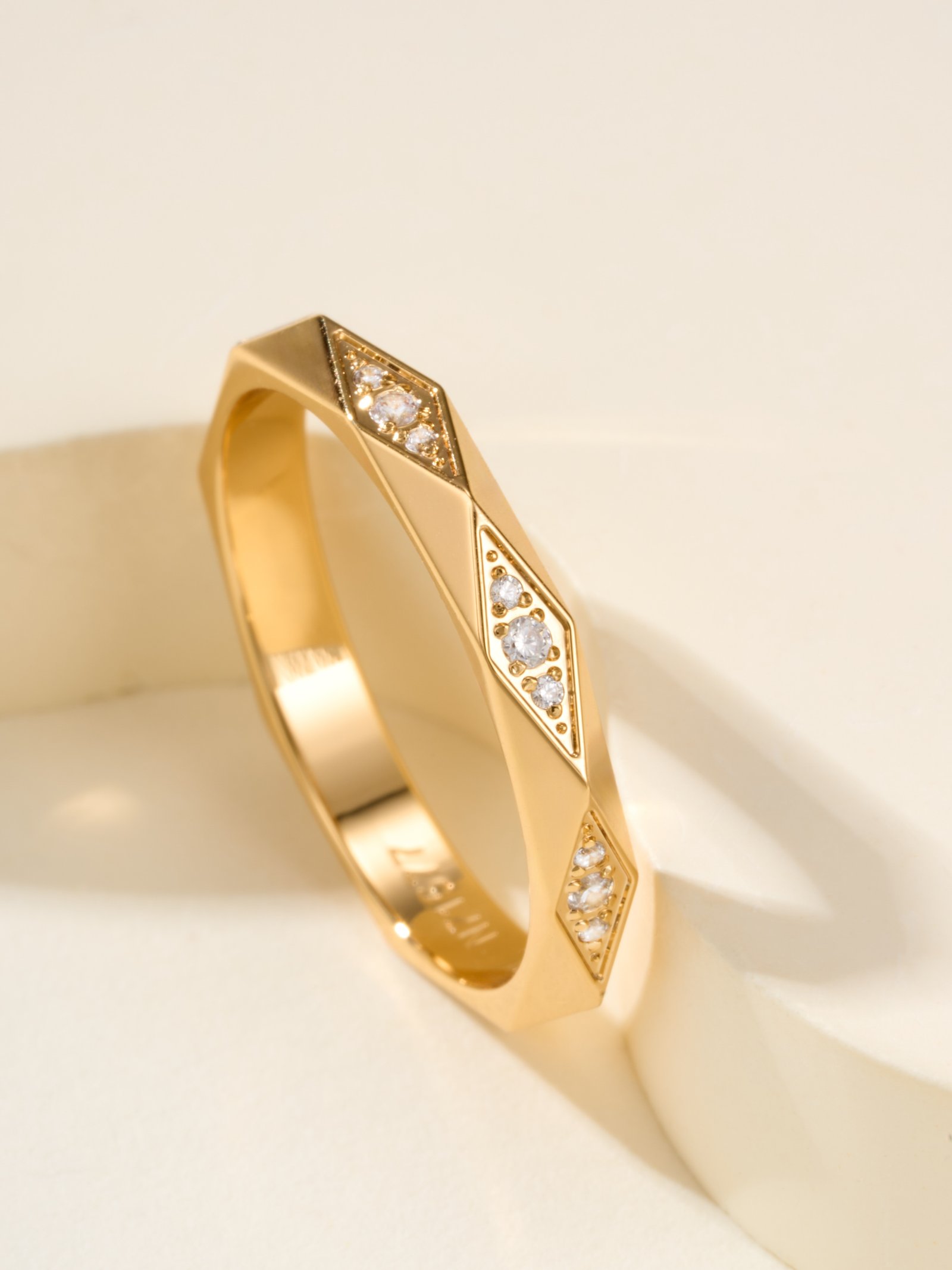 Boucheron Facette Ring in Slim Style - Image 11