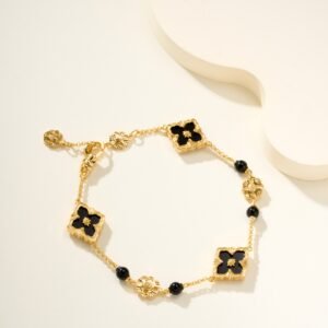 BU Opera Series Three Flower Black Agate Bracelet (Small)