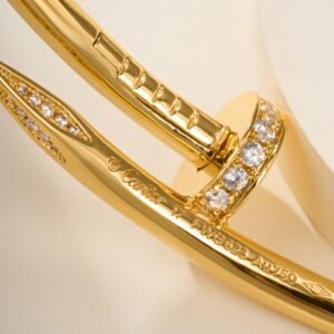 Nail head and tail drill thick version bracelet spring buckle