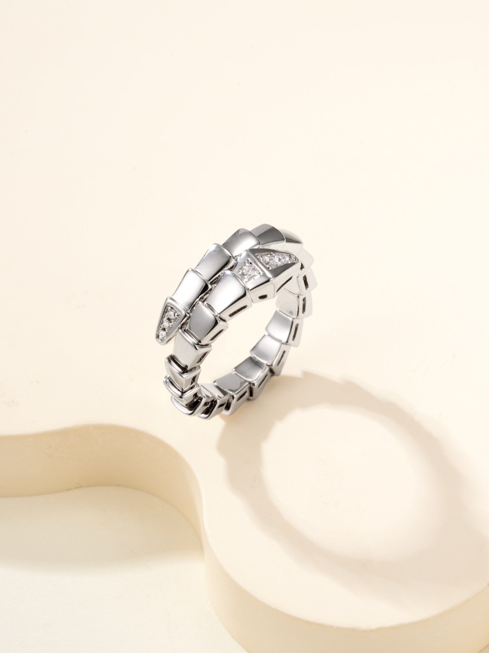 Elastic Snake Ring (Head and Tail Diamond) - Image 9