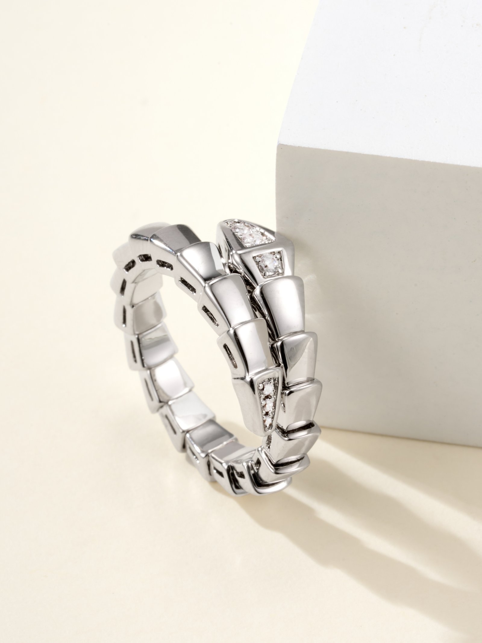 Elastic Snake Ring (Head and Tail Diamond) - Image 10