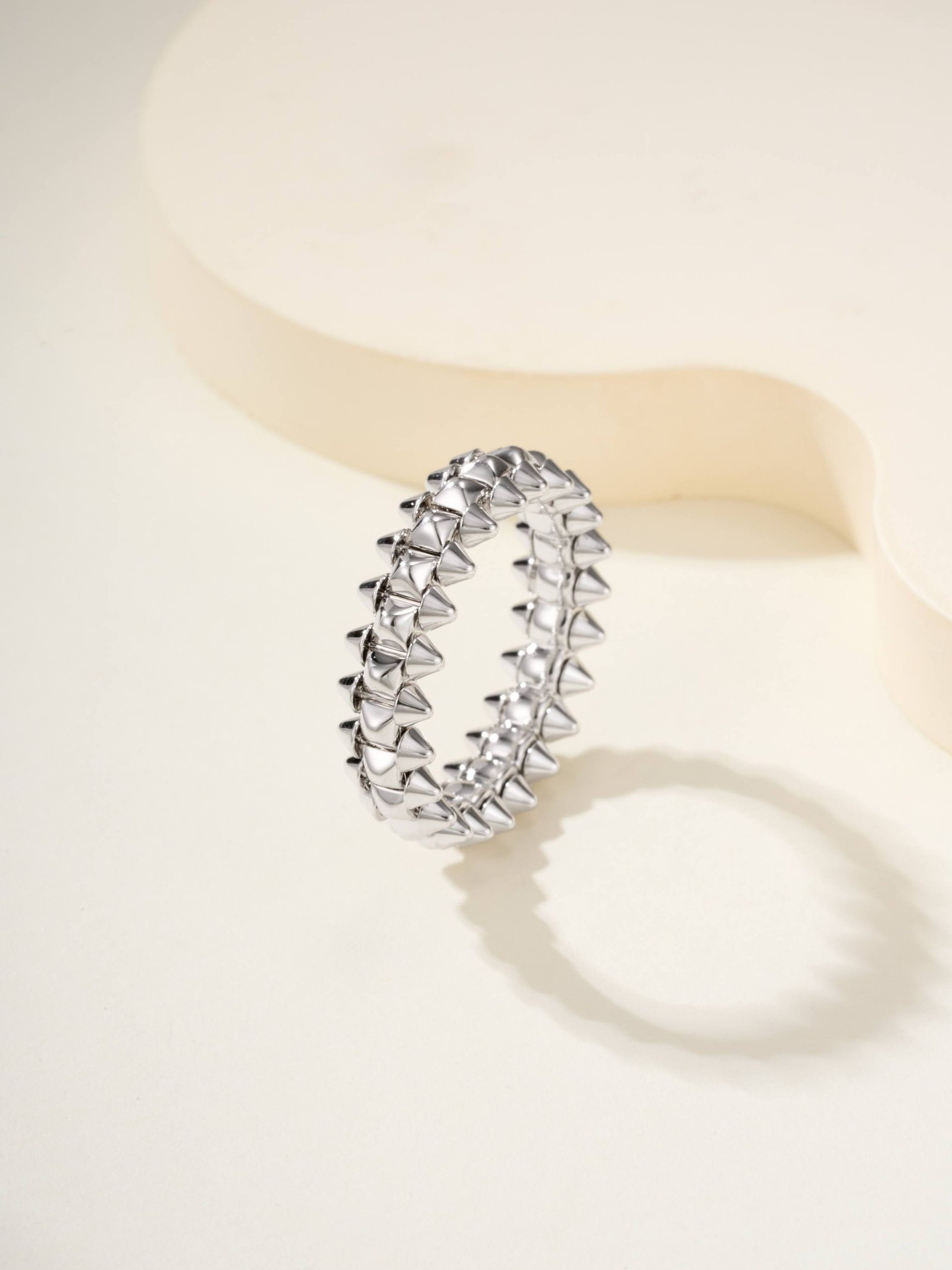 CLASH Single Row Rivet Ring - Image 2