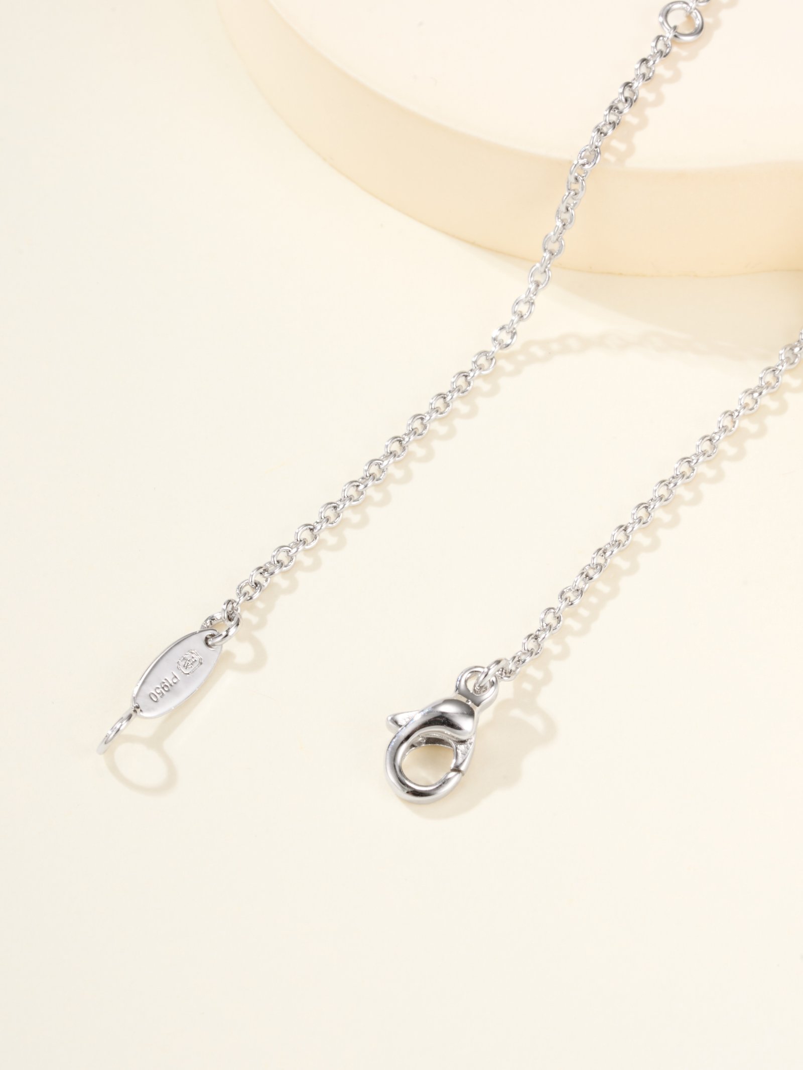 HW rectangular blue diamond necklace - Image 14