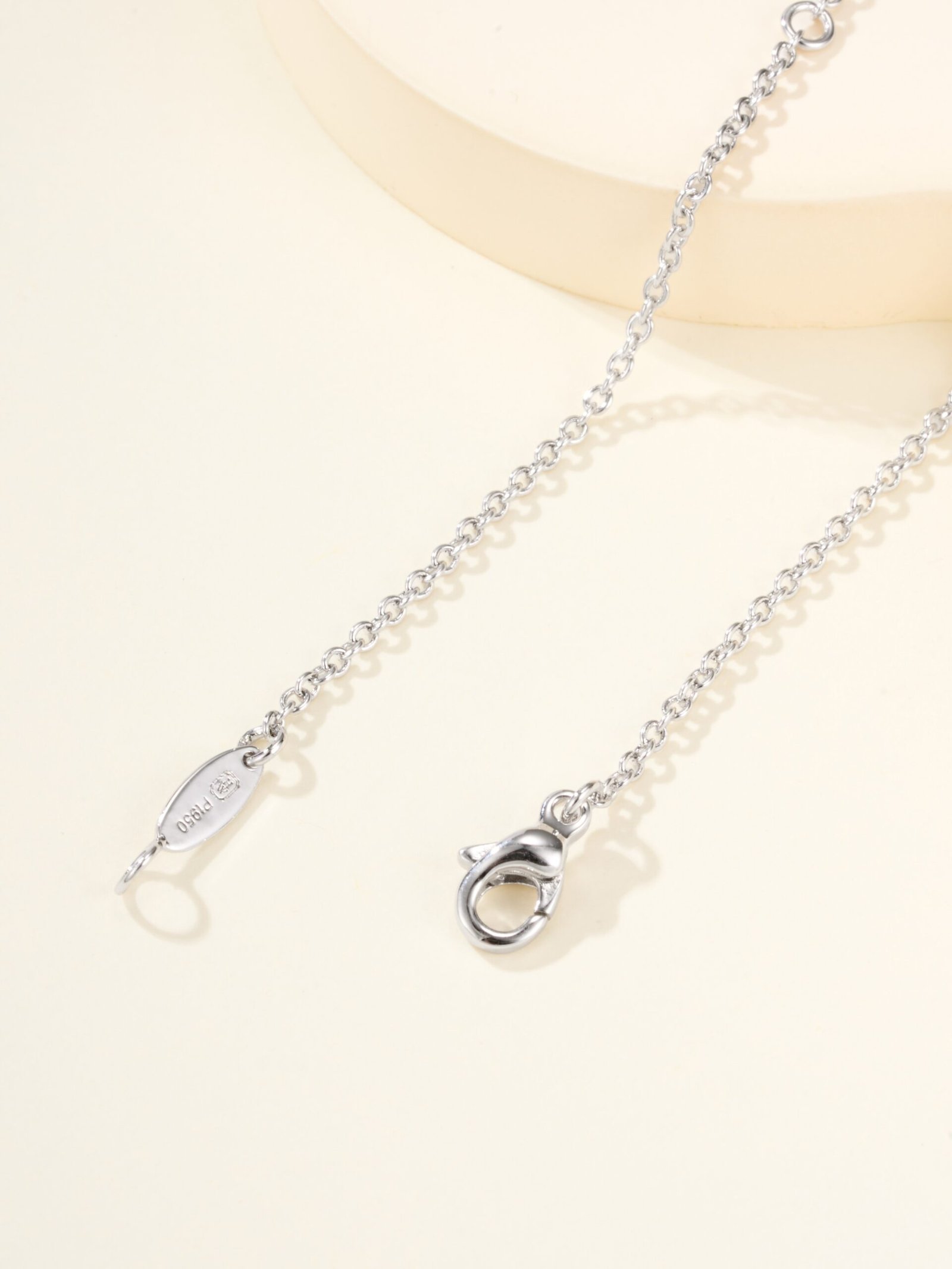 HW rectangular blue diamond necklace - Image 7