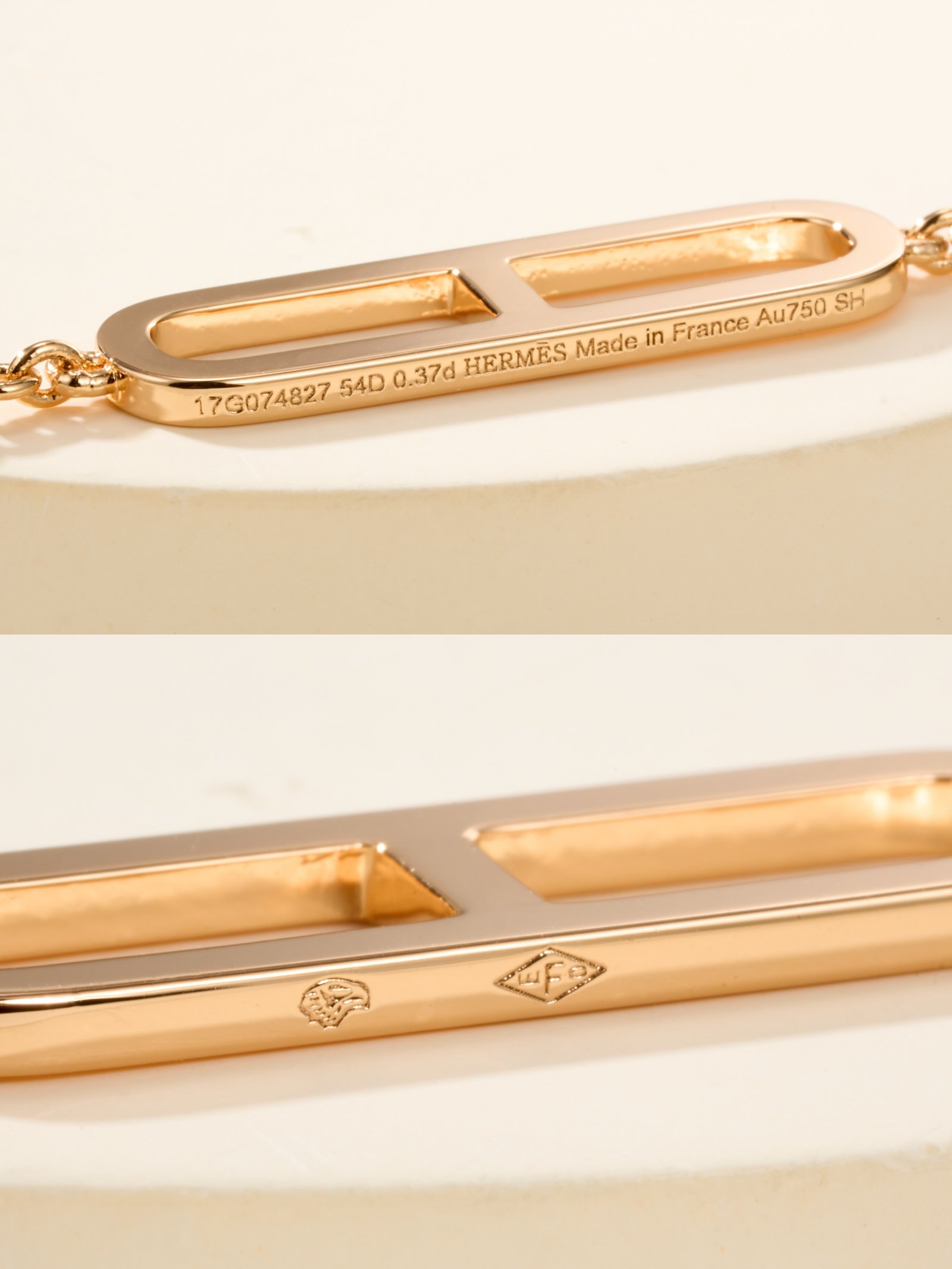 H Pig Nose Diamond Bracelet - Image 10