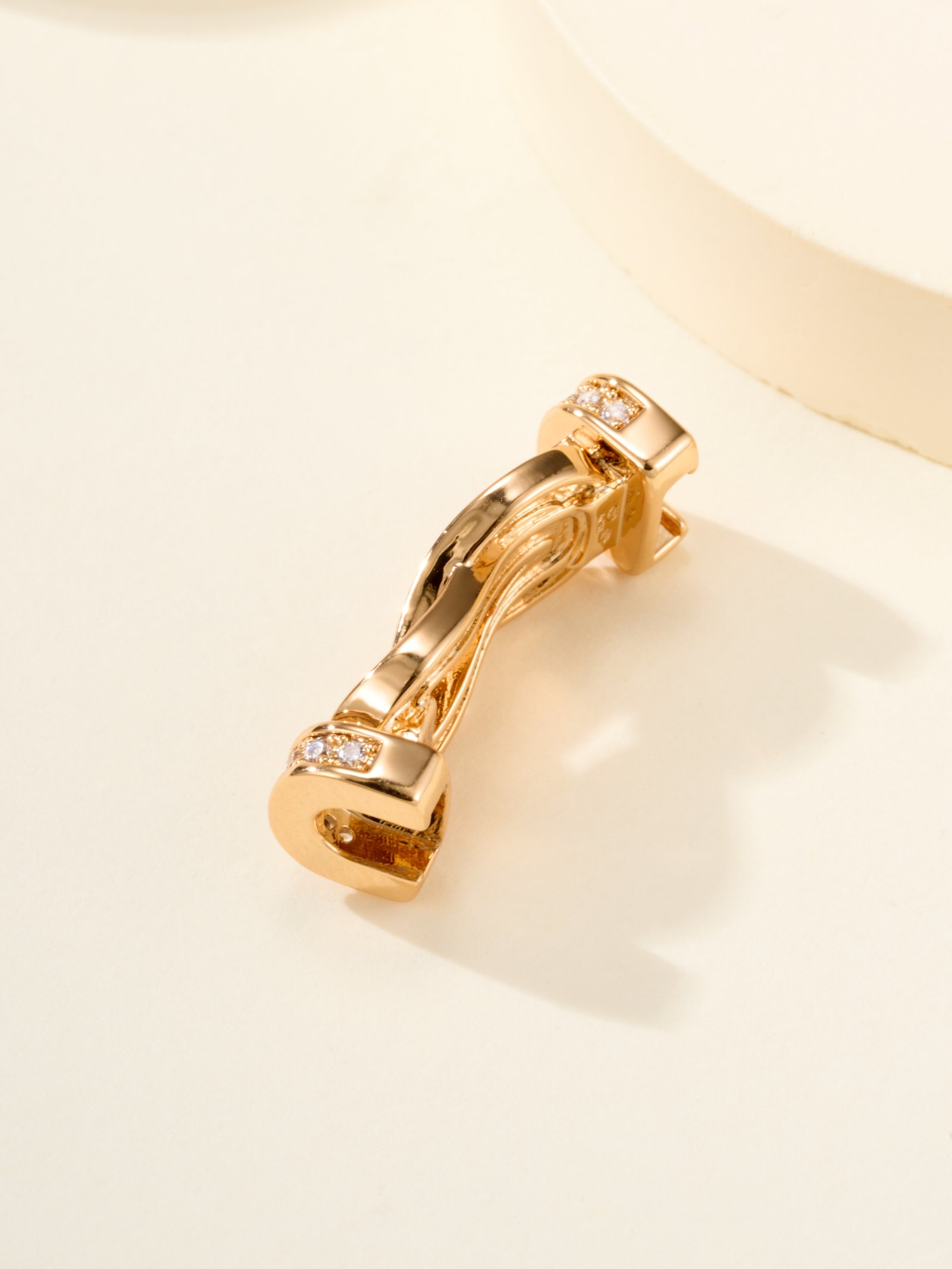 8-degree full diamond twisted flower buckle bracelet (small size) - Image 18