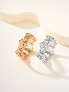 Opera series hollow diamond inlaid ring