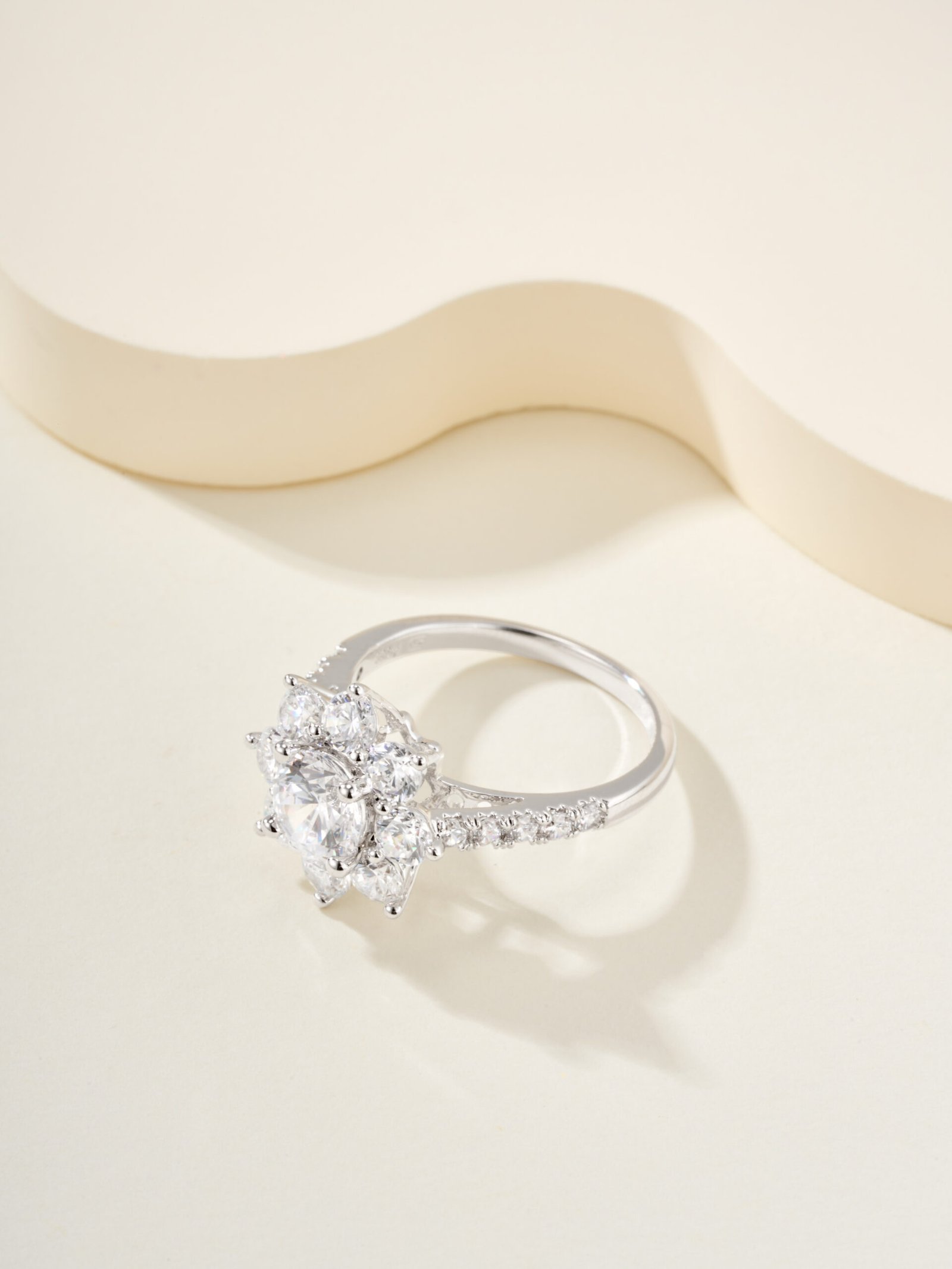 HW Sunflower Diamond Ring (Color White) - Image 2