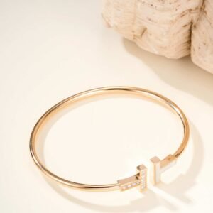 Double T Half Diamond White Shell Bracelet