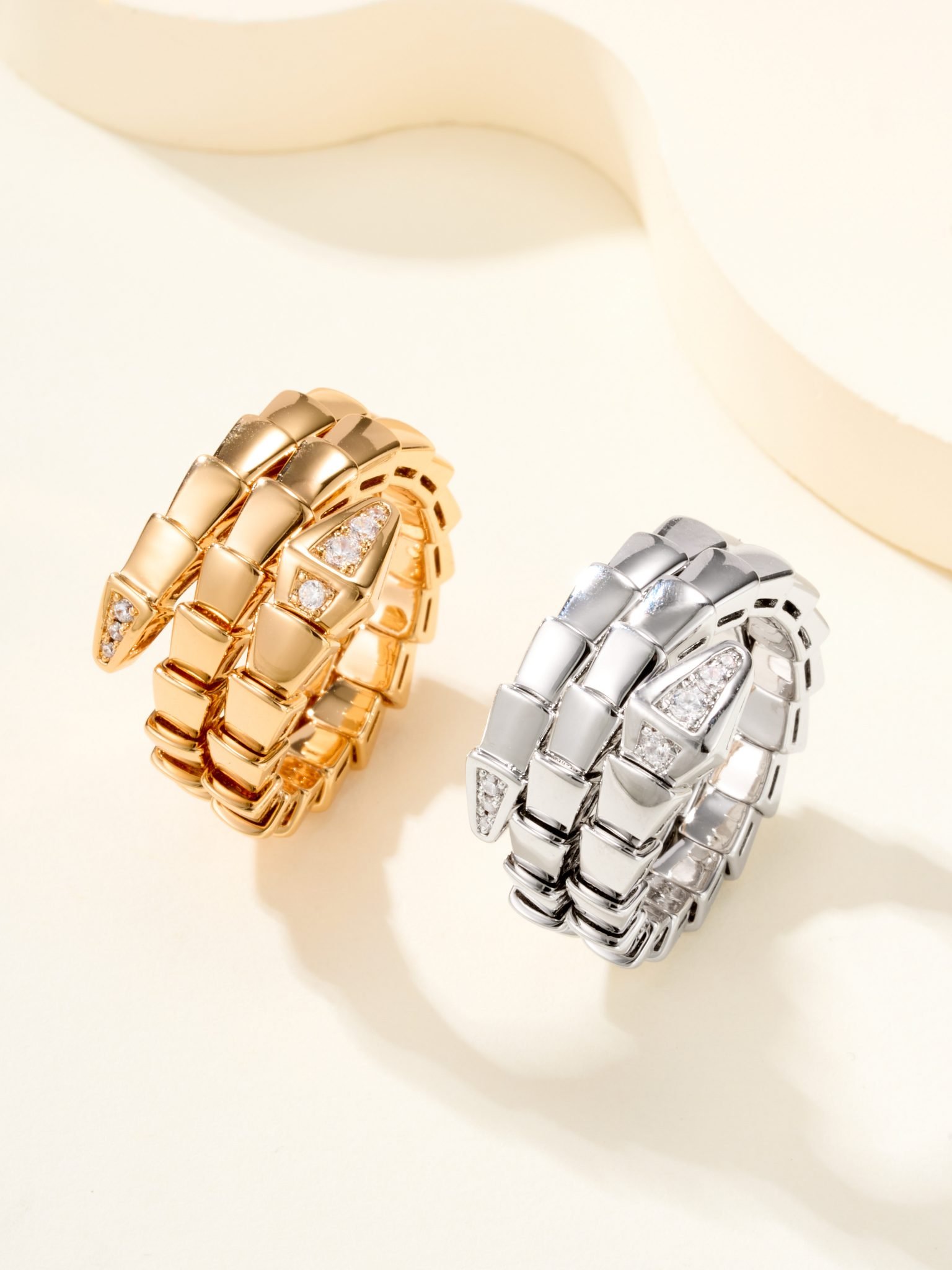 Elastic Snake Ring Double Loop Head and Tail Diamond