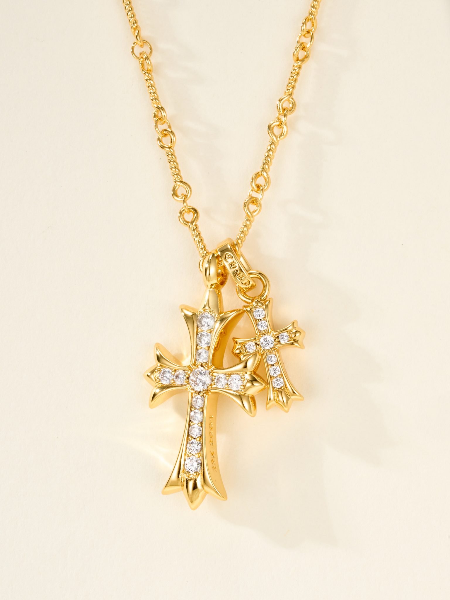 Classic Double Cross Croheart Necklace - 图片 4