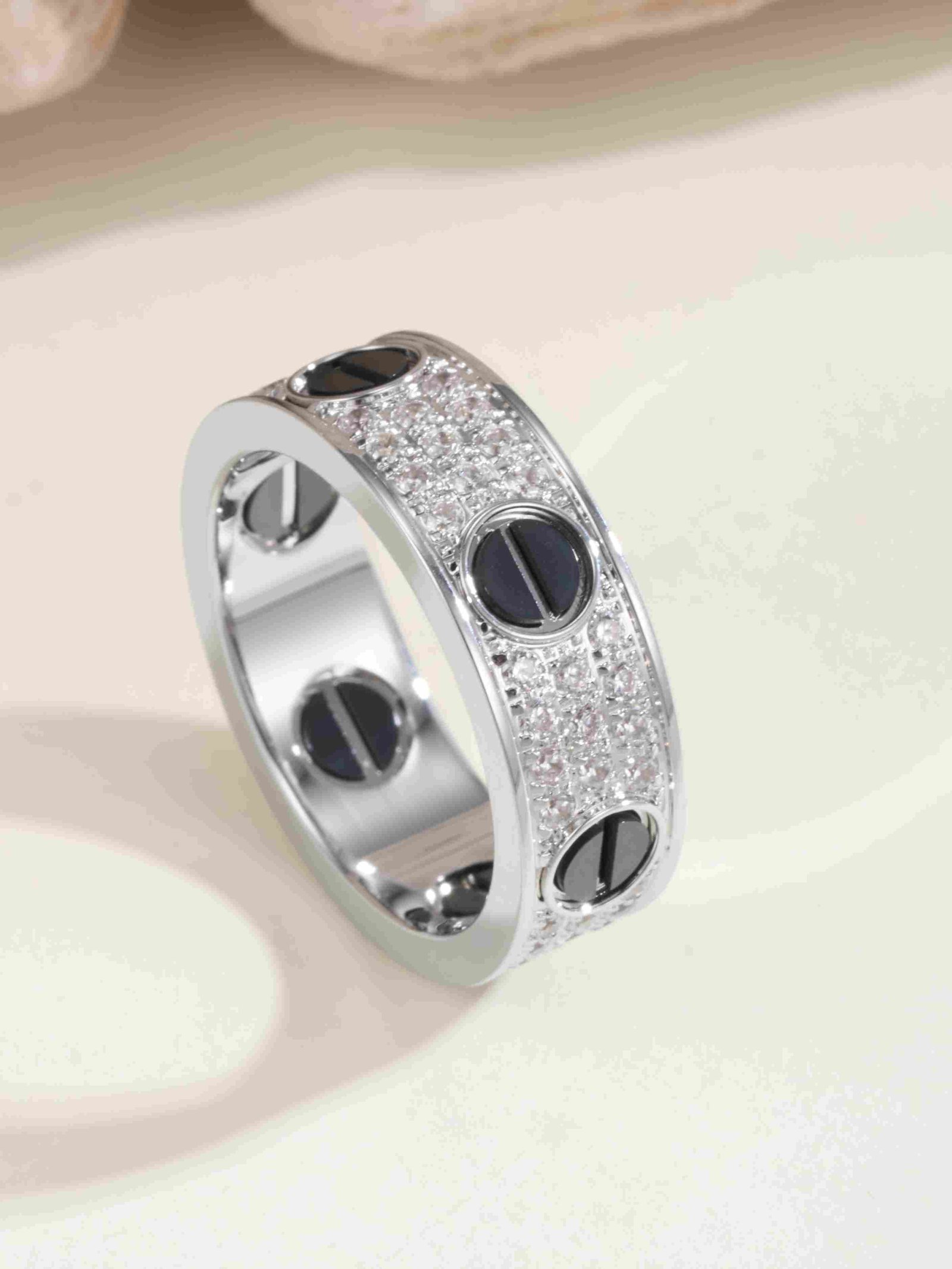 Classic Love Starry Sky Black Nail Ring - 图片 4