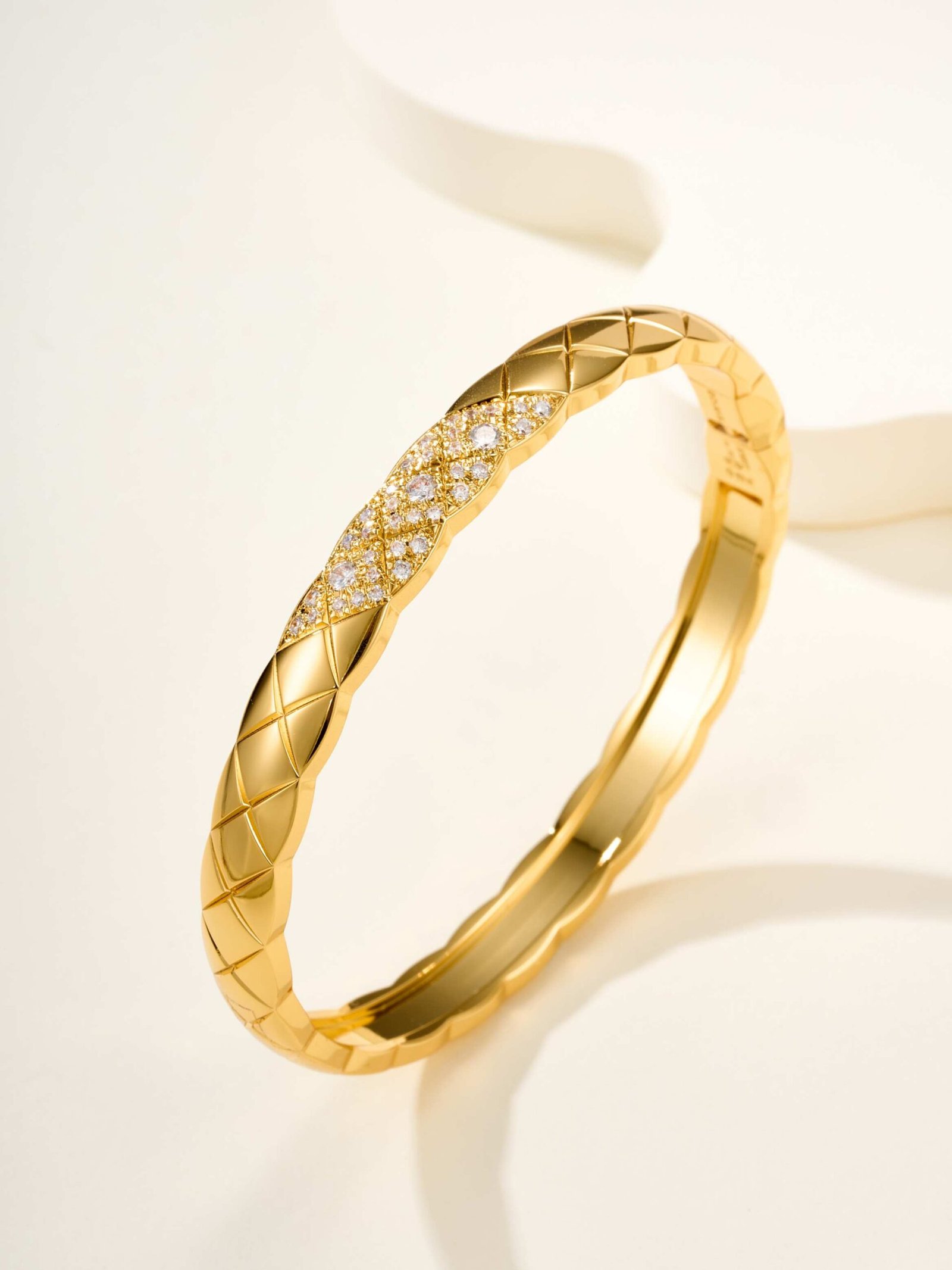 Coco diamond bangle size 17 - Image 3