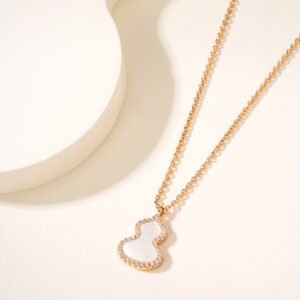 Wulu small gourd necklace (size 11.2 * 14.1mm)