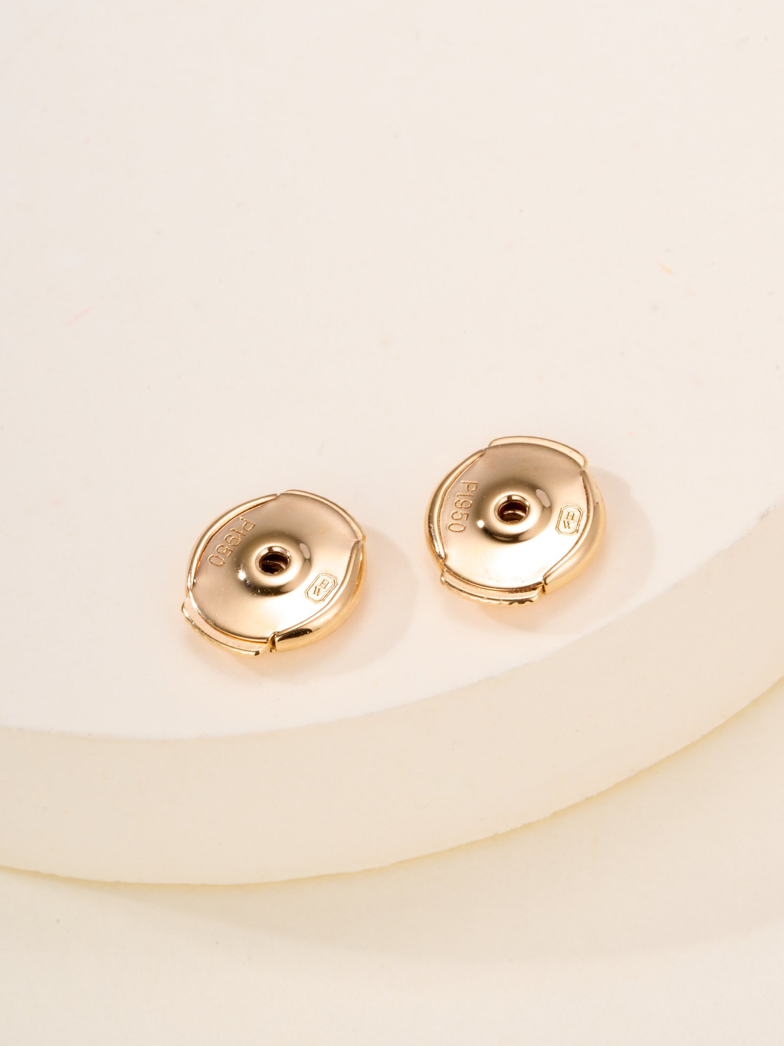 HW Three Leaf Drill Earnail - Image 14