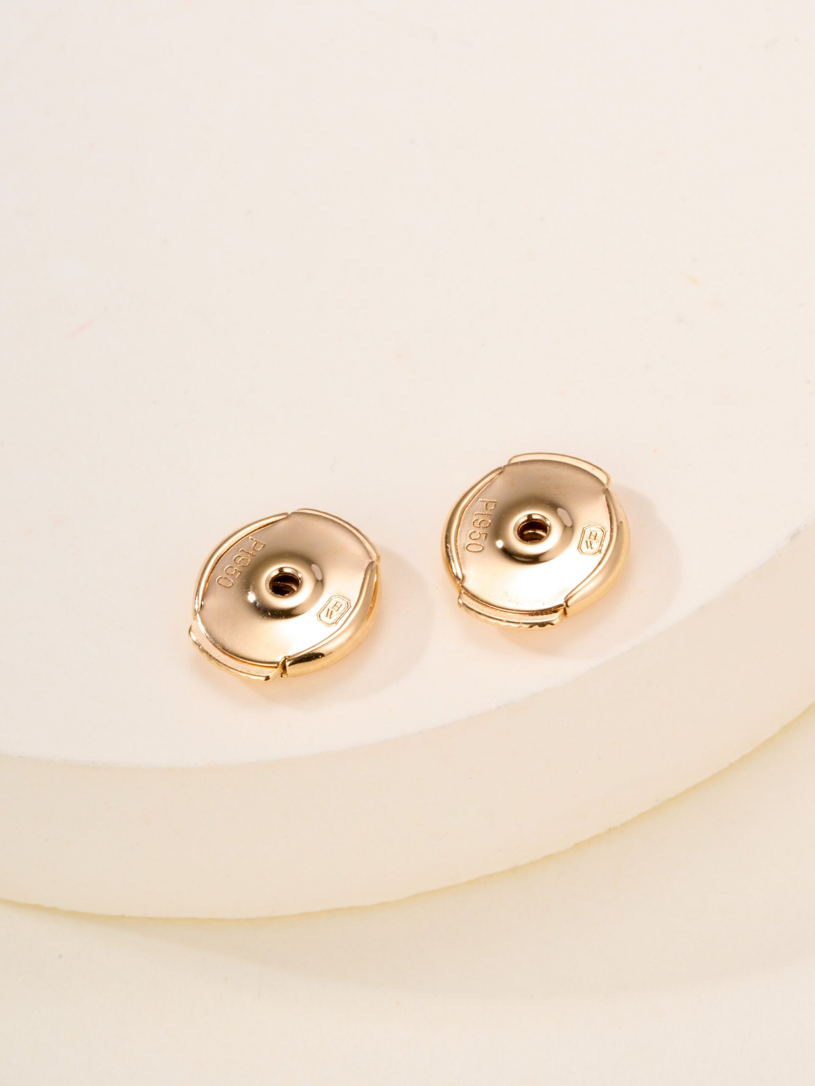 HW Three Leaf Drill Earnail - Image 6