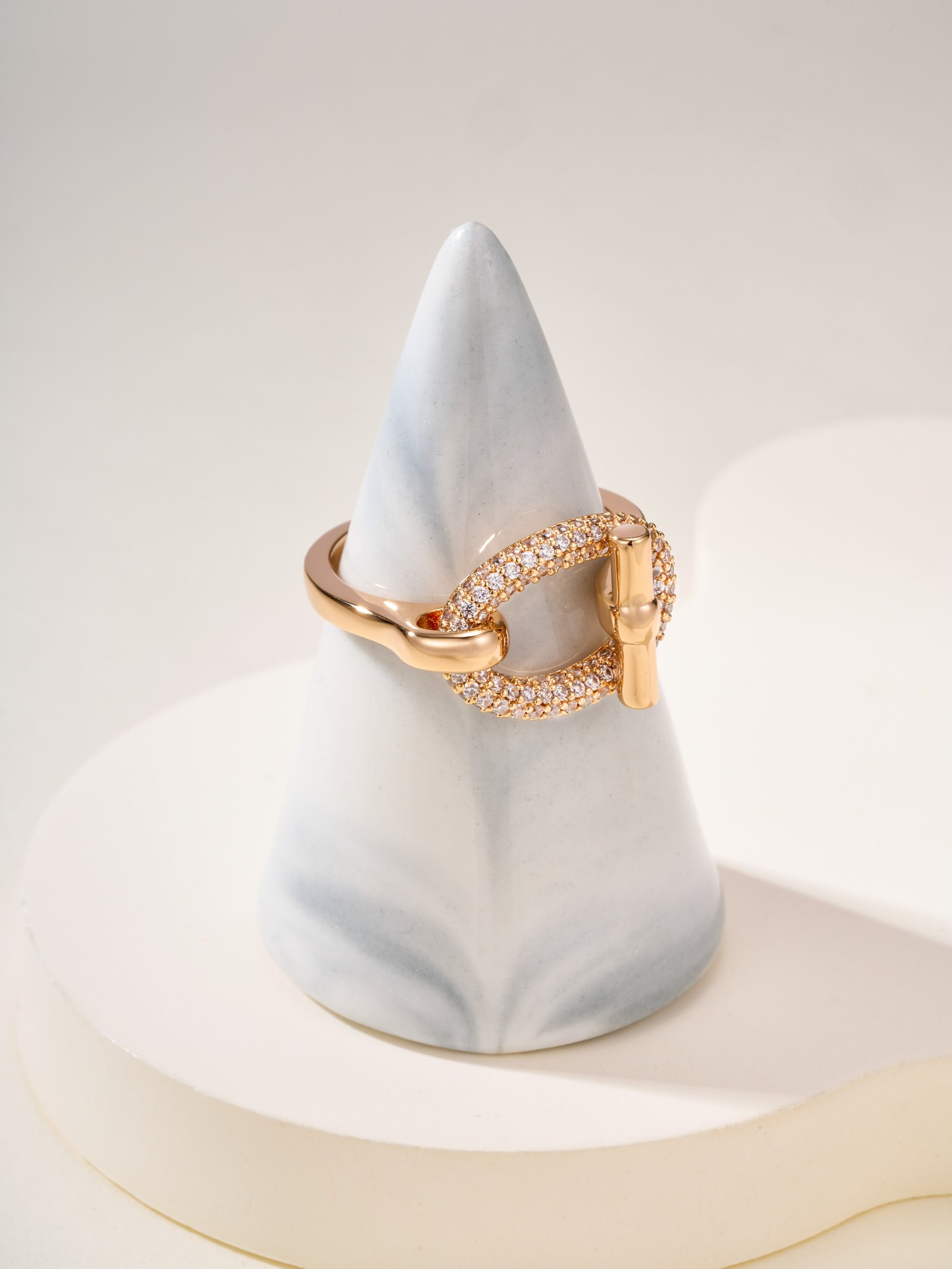 New Pig Nose OT Button with Diamond Set Ring - 图片 7