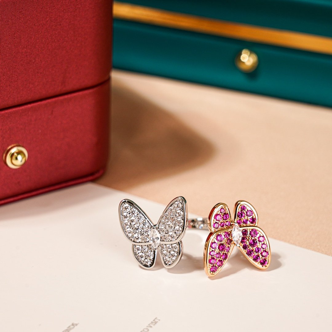 Double Butterfly Open Pink Treasure Diamond Set Ring - Image 4