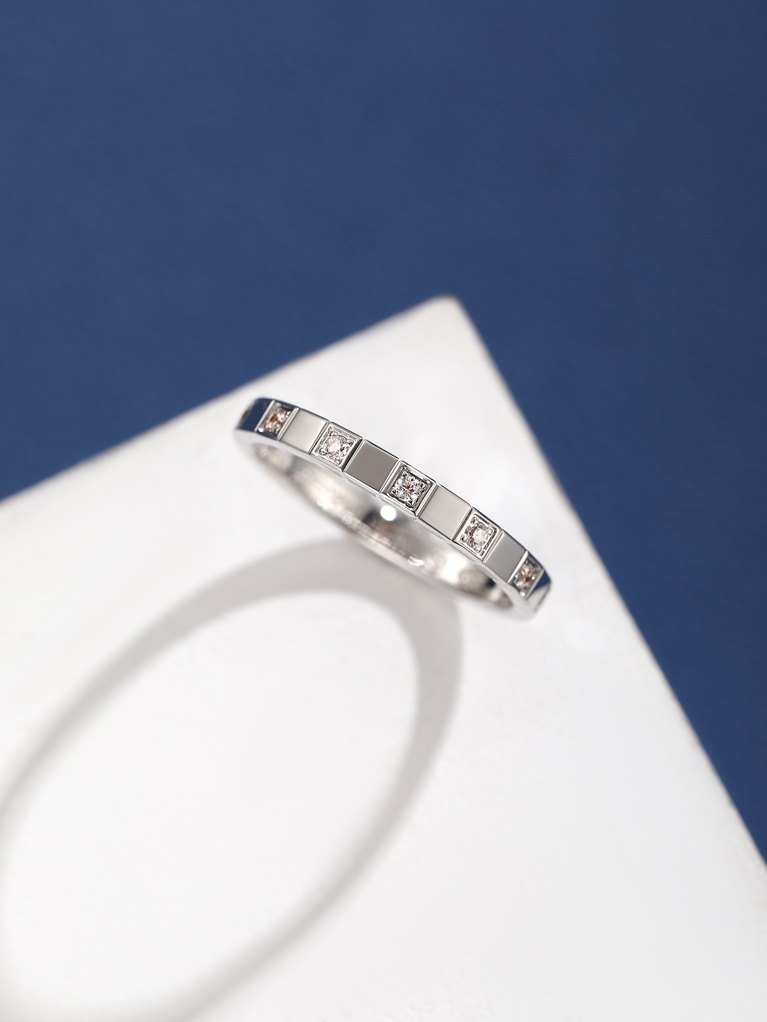 Ice Cube Pure Interdiamond Ring Narrow - Image 6